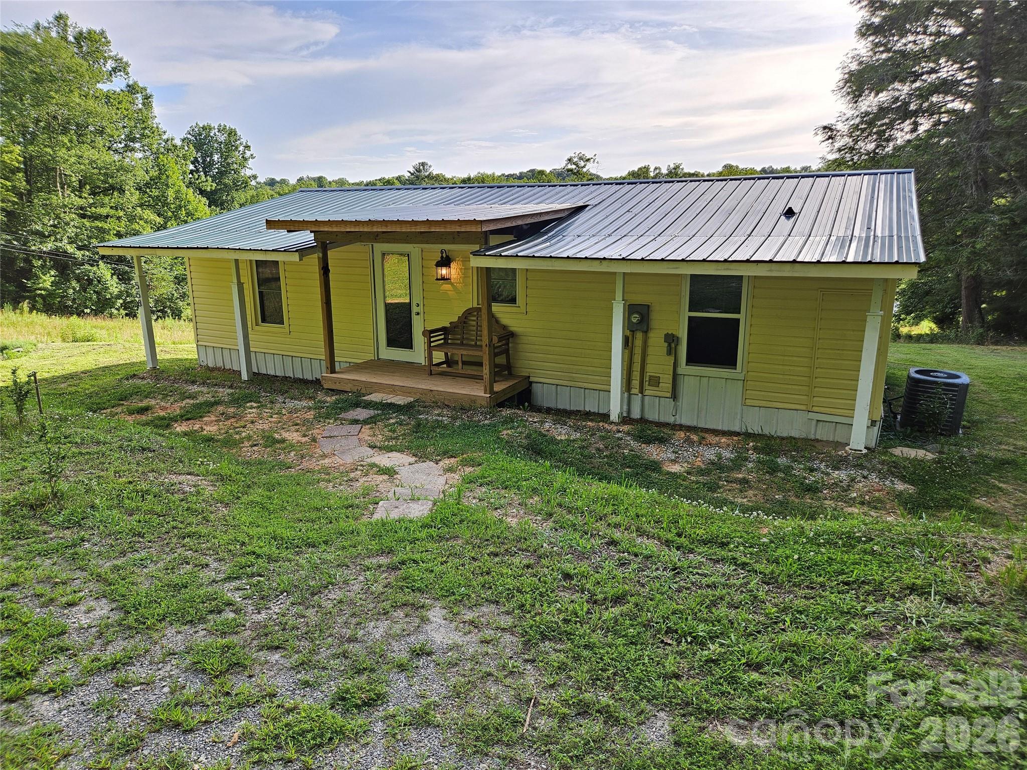 main property photo 34