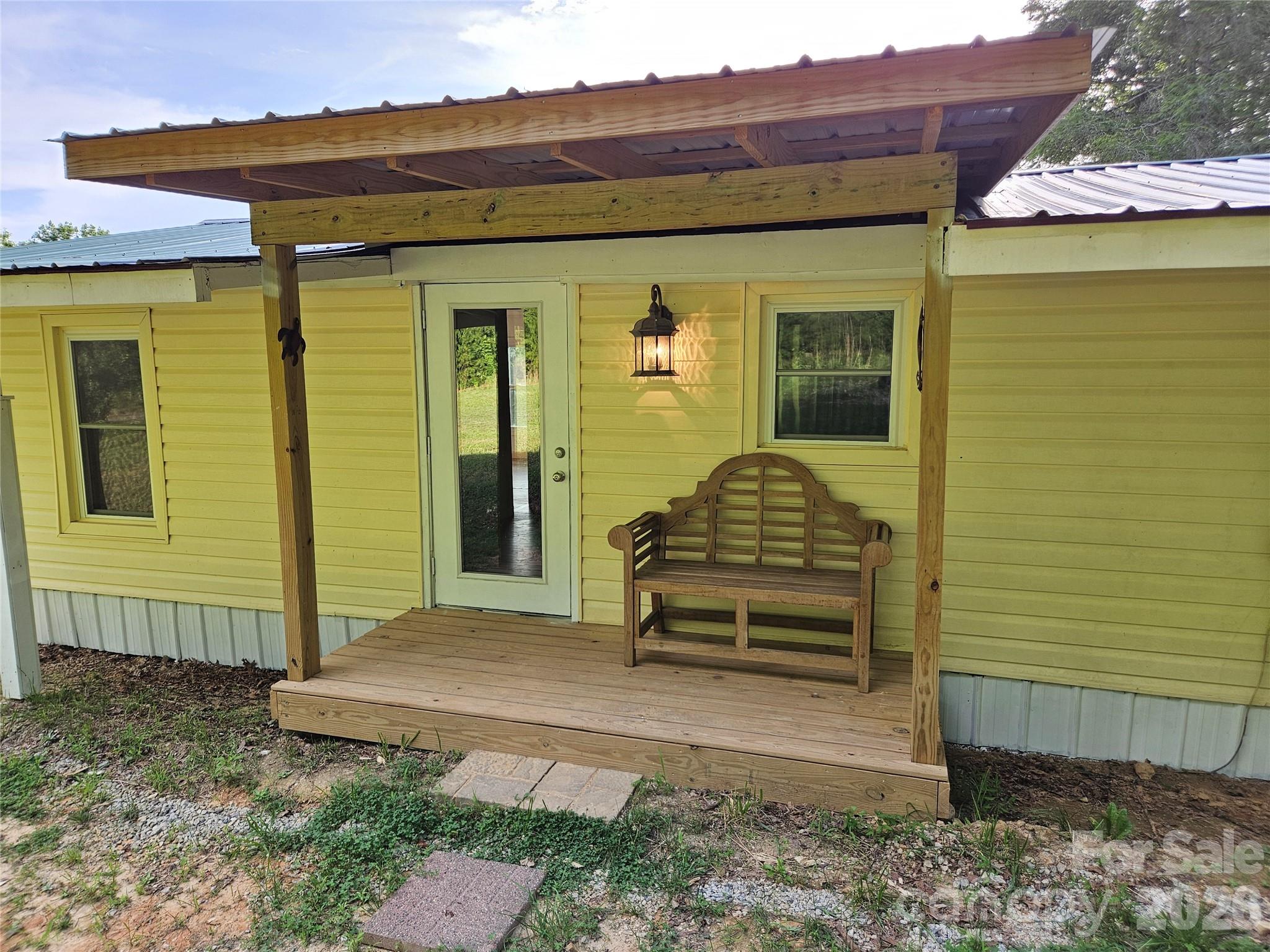 main property photo 35