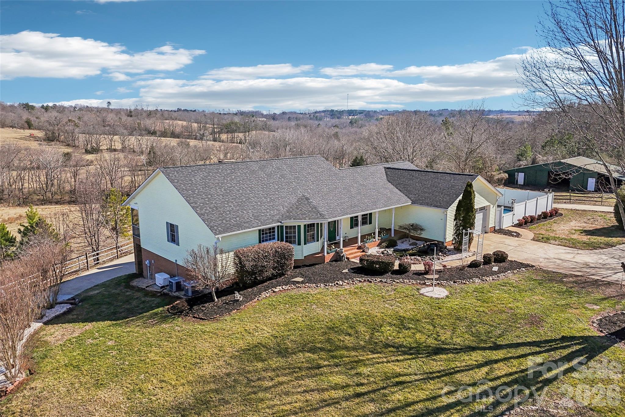 main property photo 39