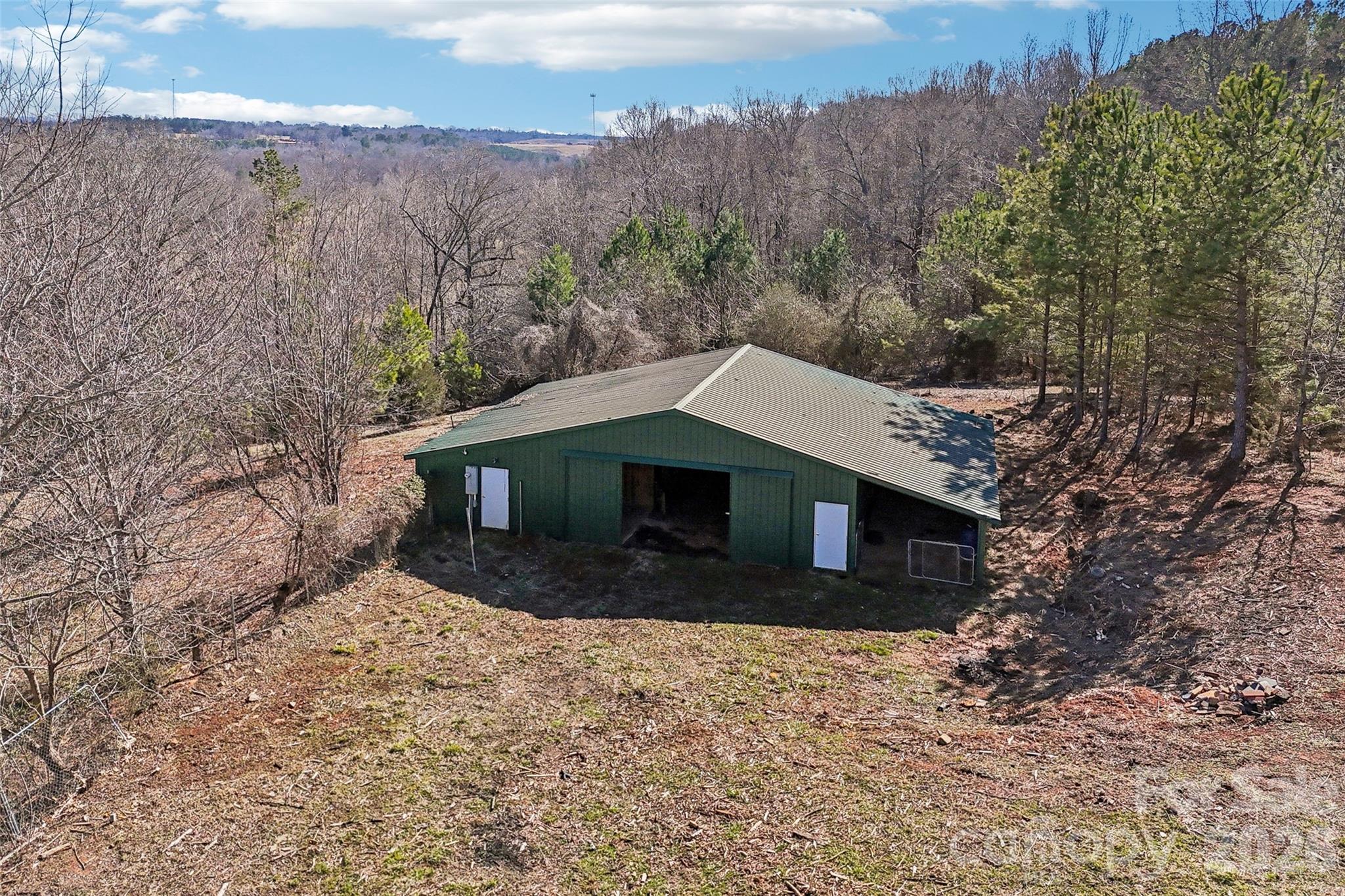 main property photo 42