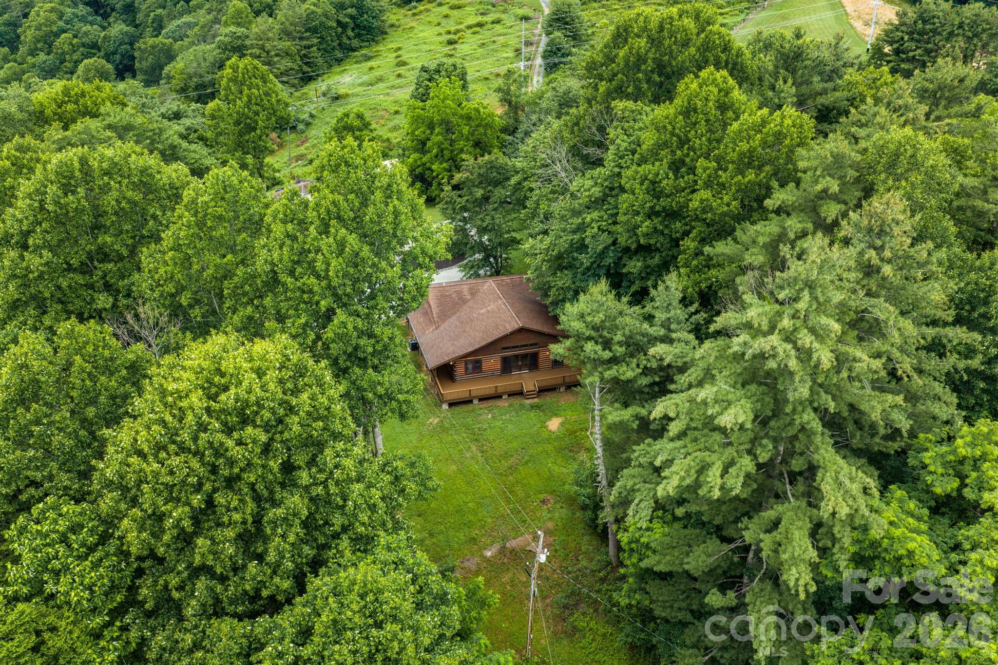 main property photo 40