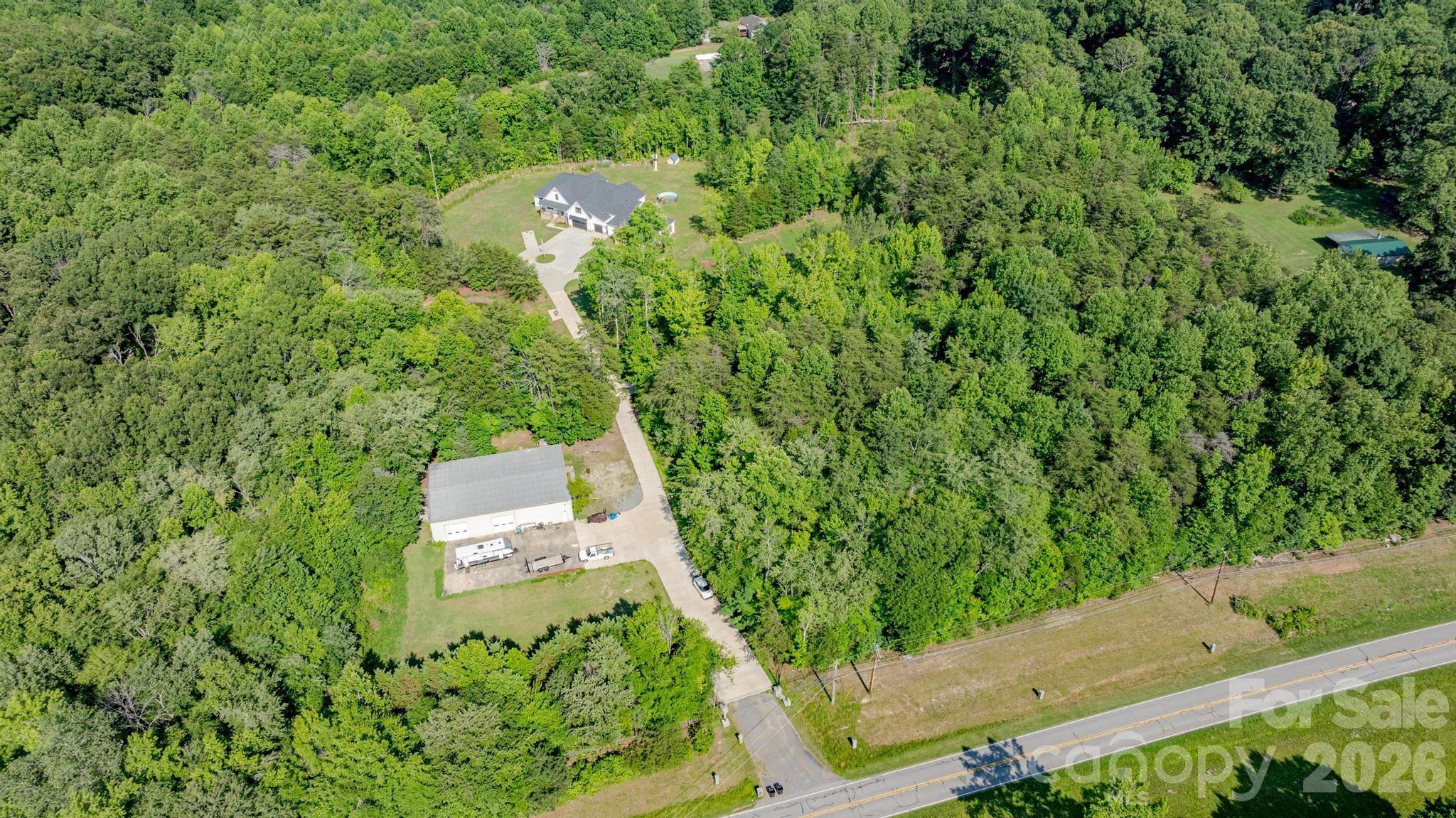 main property photo 41