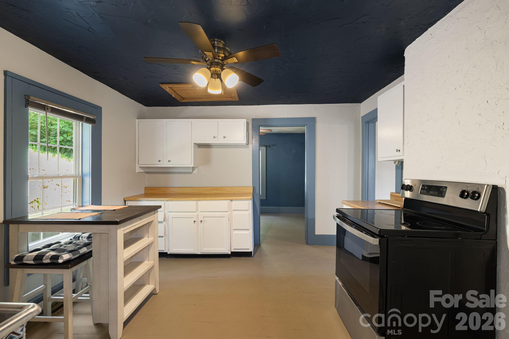 property viewer photo 11