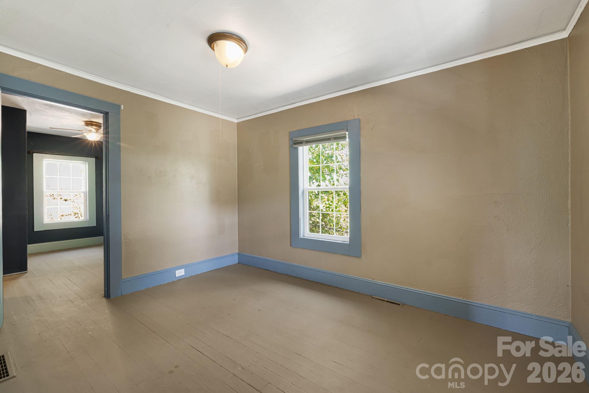property viewer photo 12