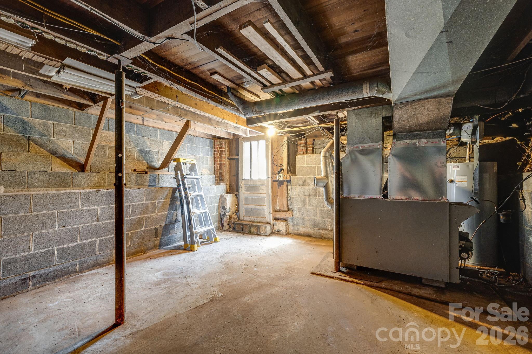 property viewer photo 20