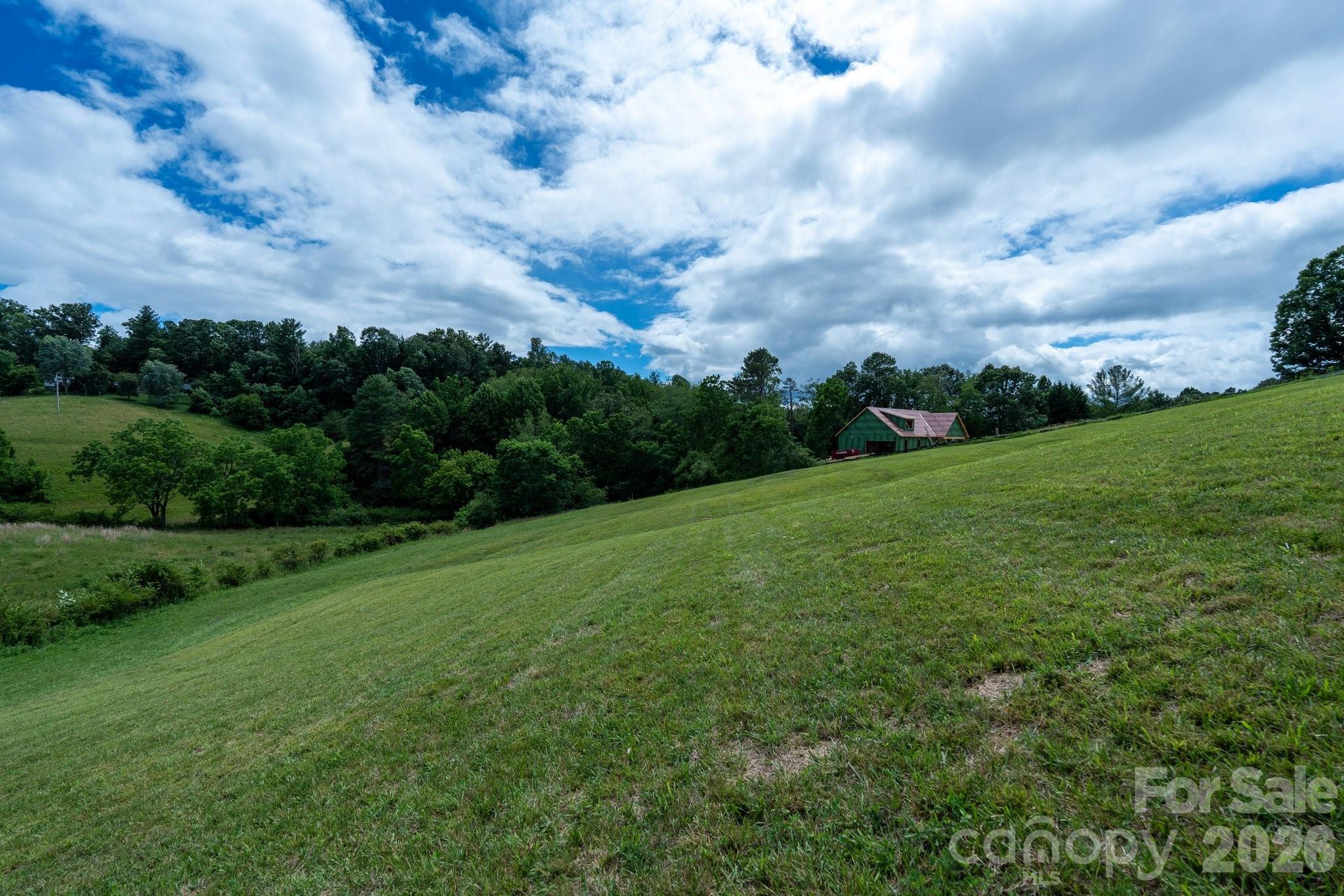 main property photo 27