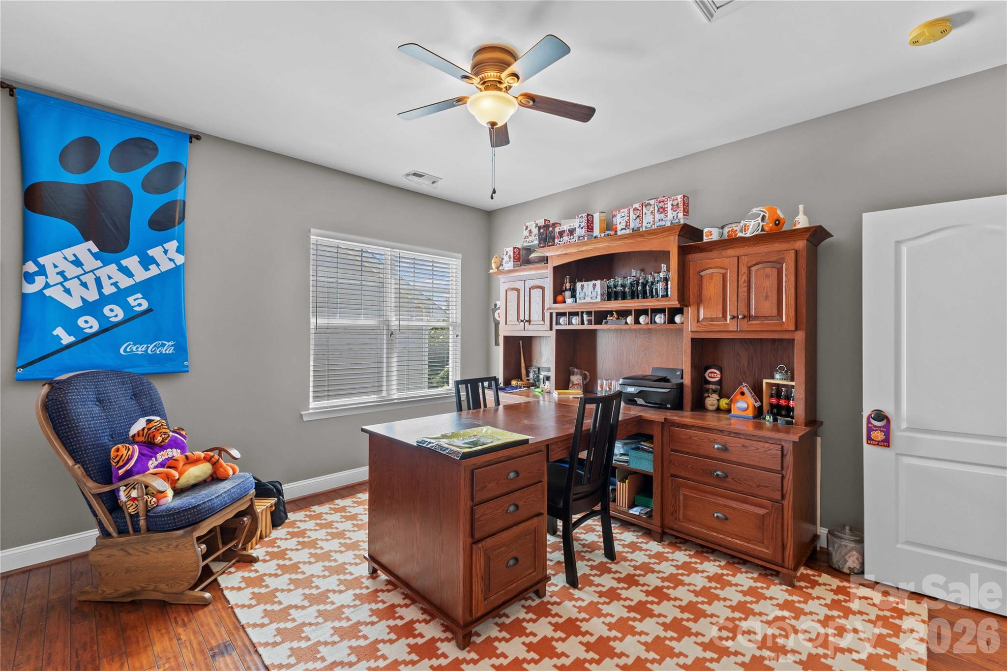 main property photo 23
