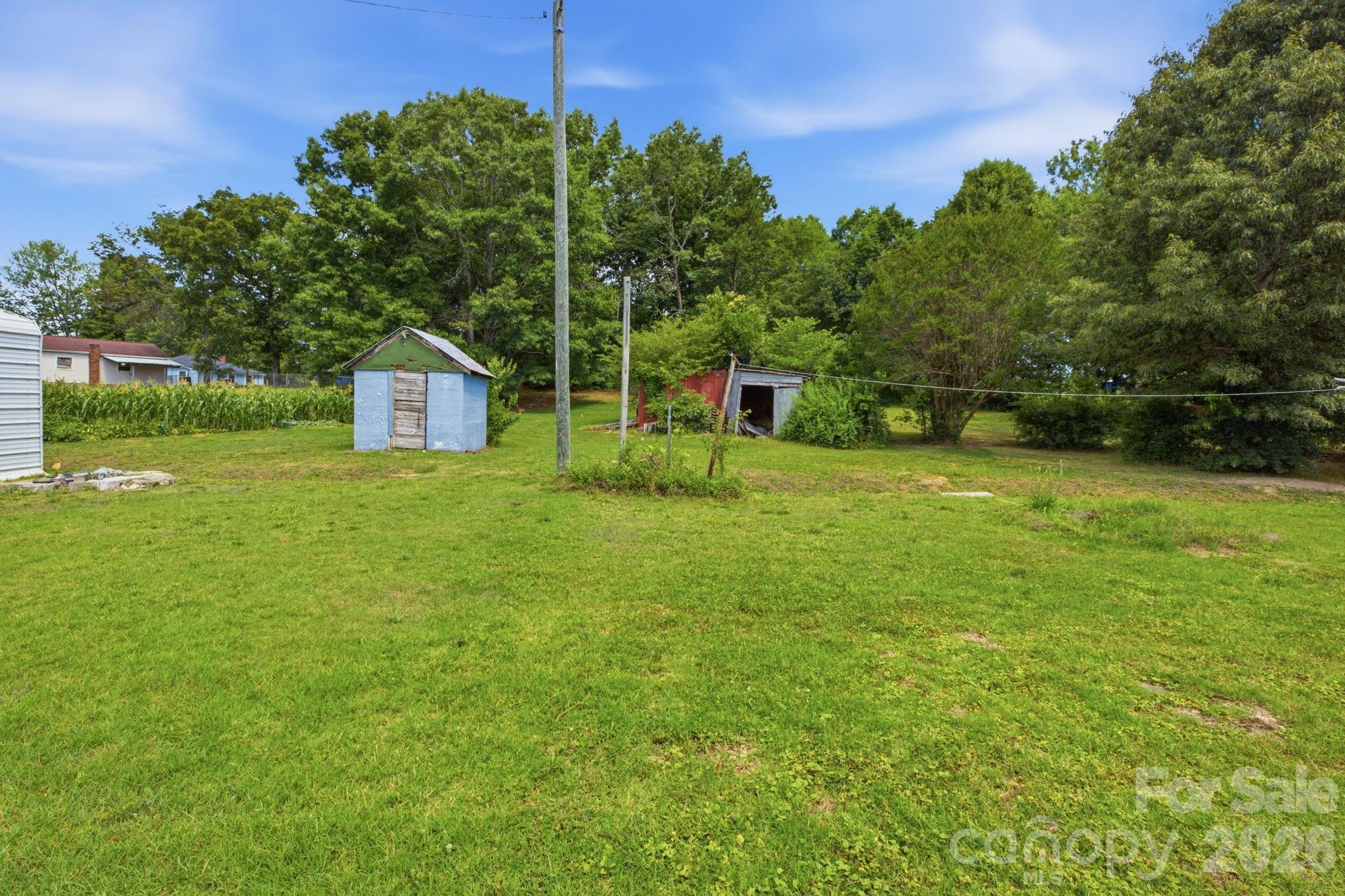 main property photo 32