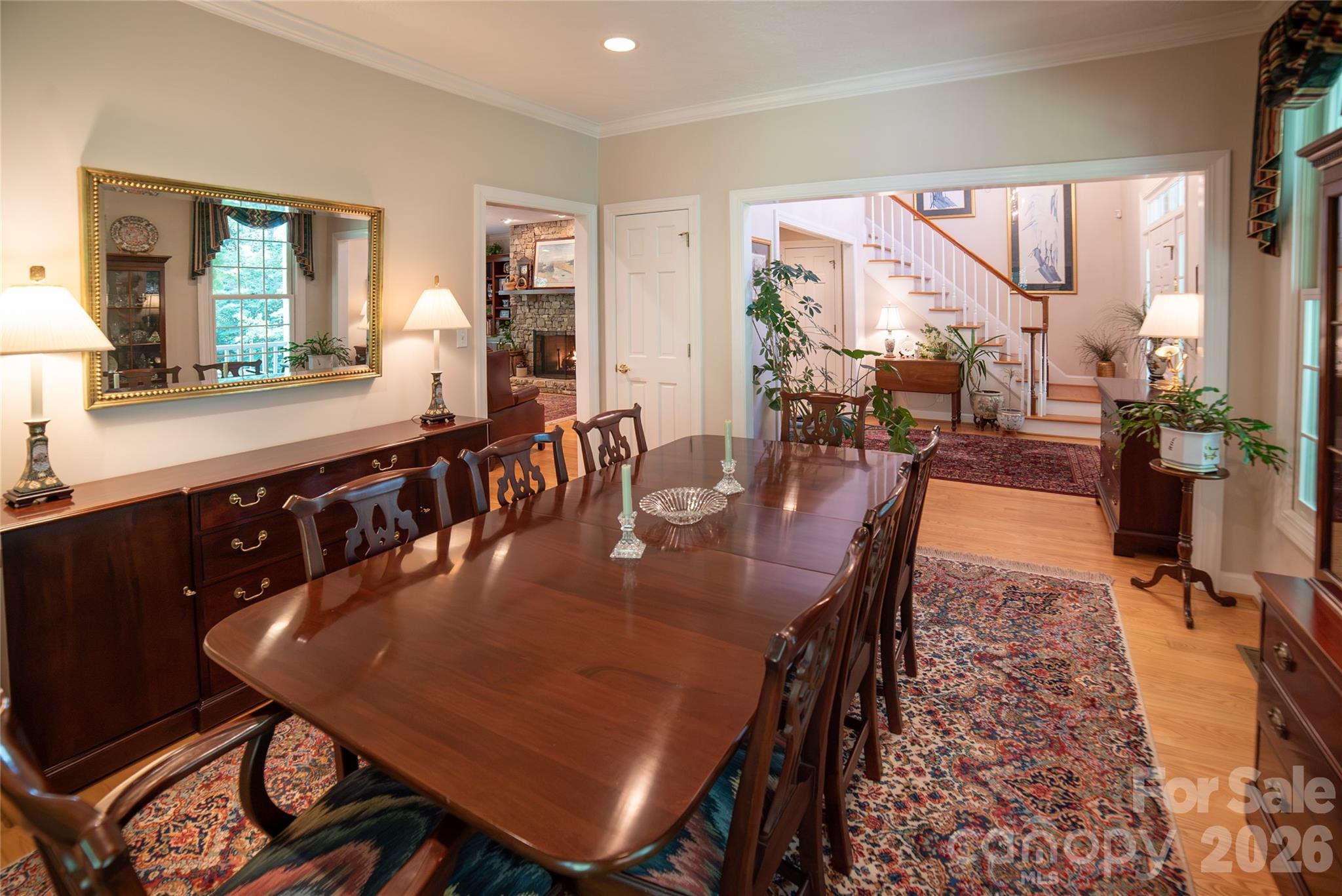 main property photo 14
