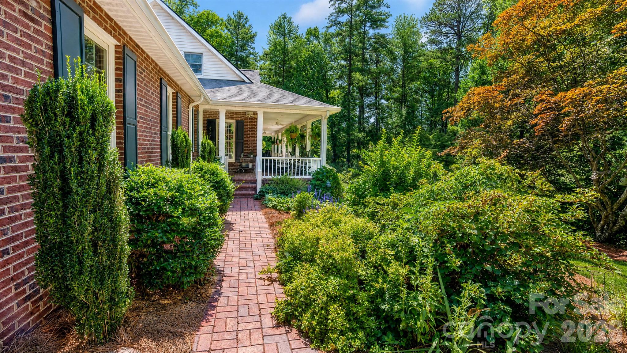 main property photo 33