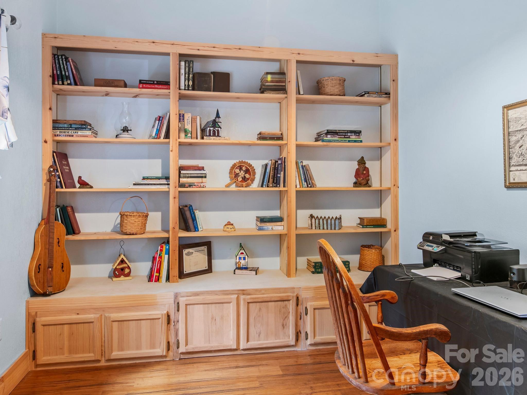 main property photo 13