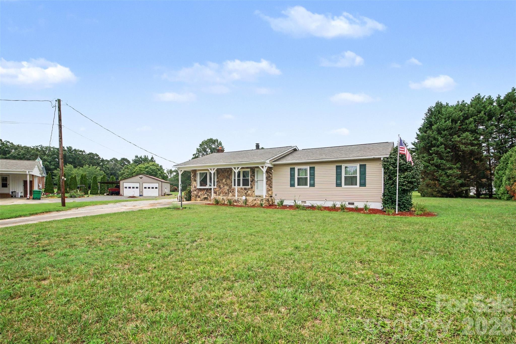 main property photo 36