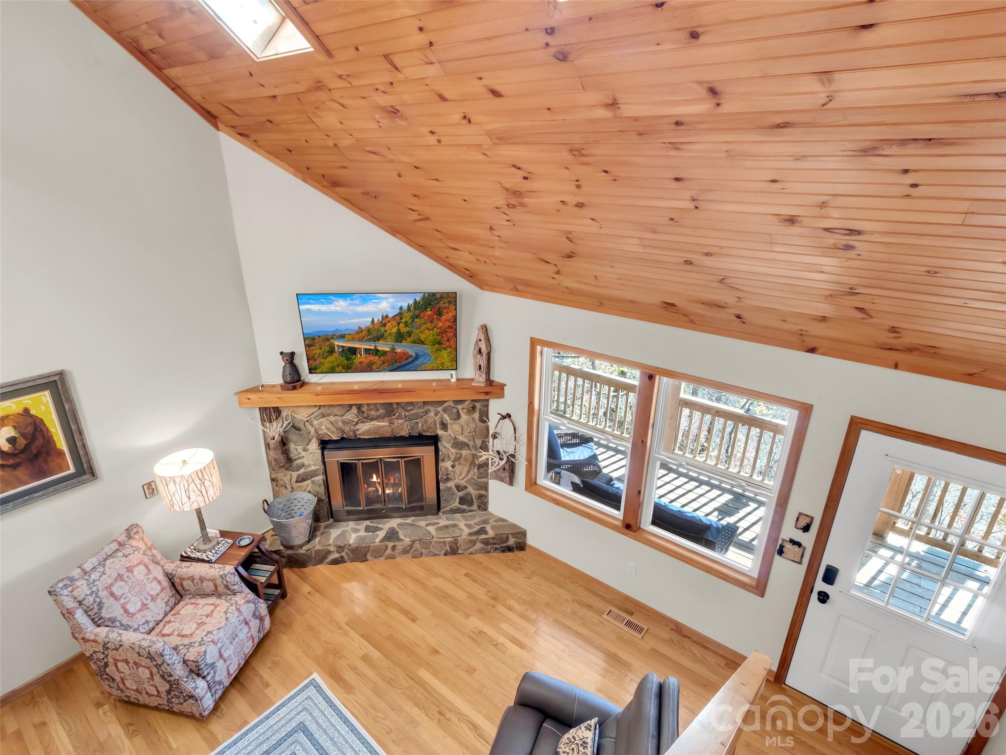 main property photo 26
