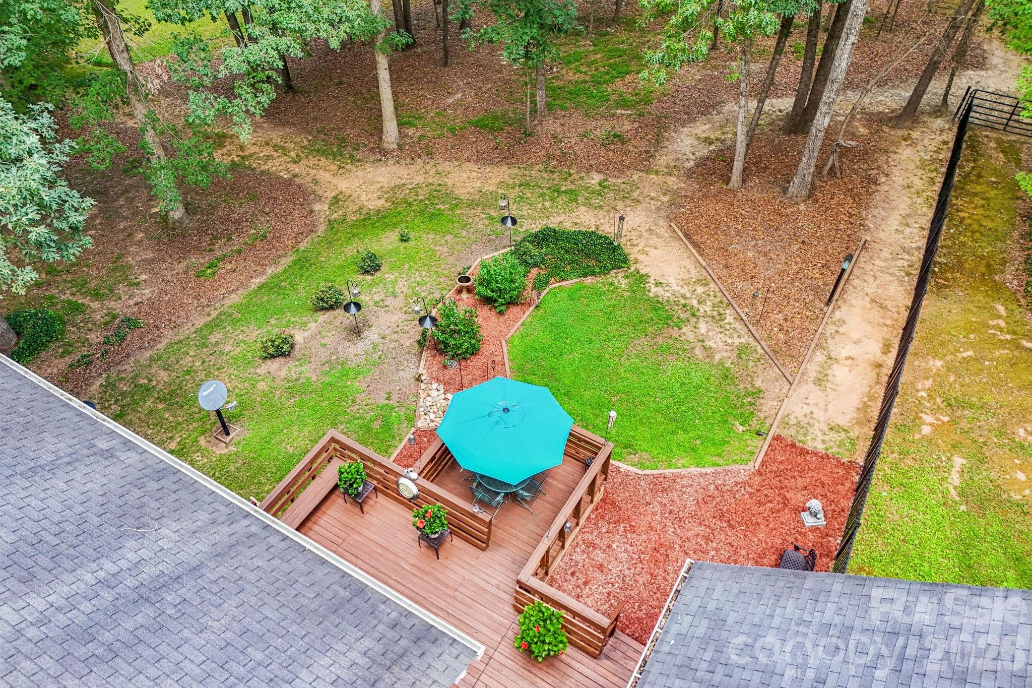 main property photo 44
