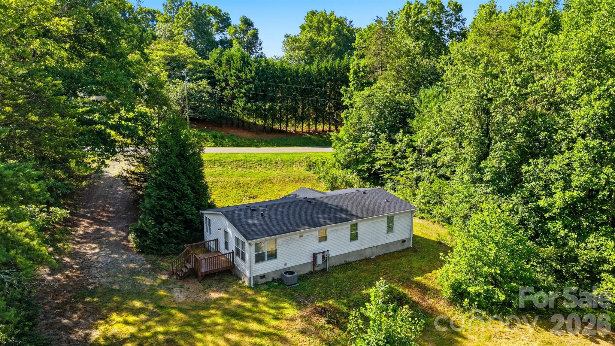 main property photo 29