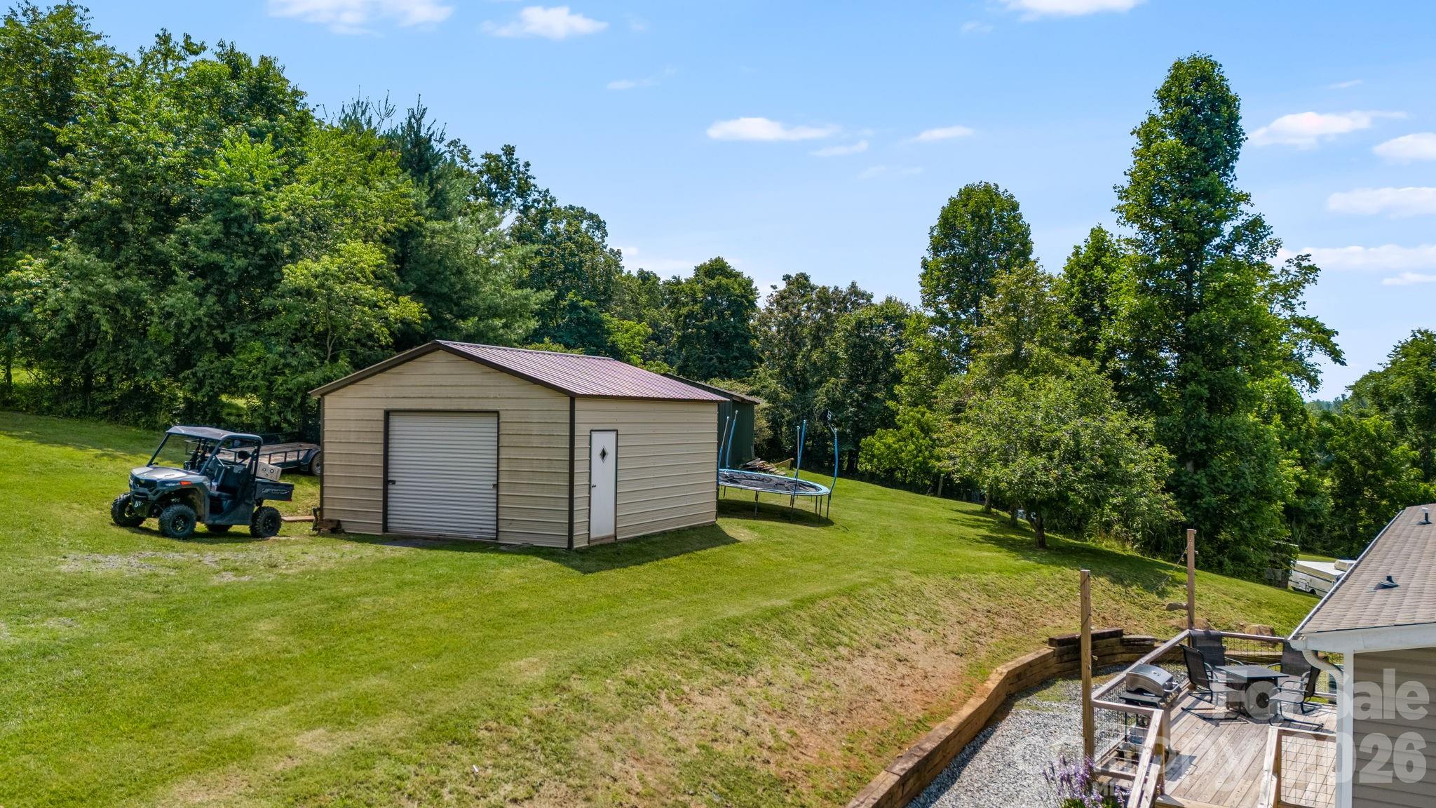 main property photo 39