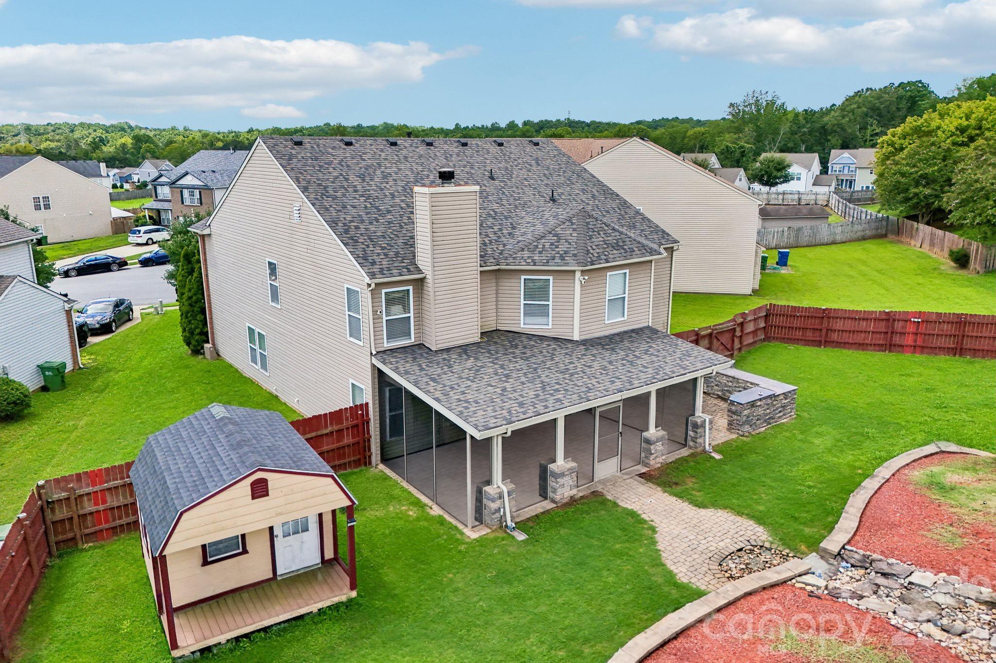 main property photo 45