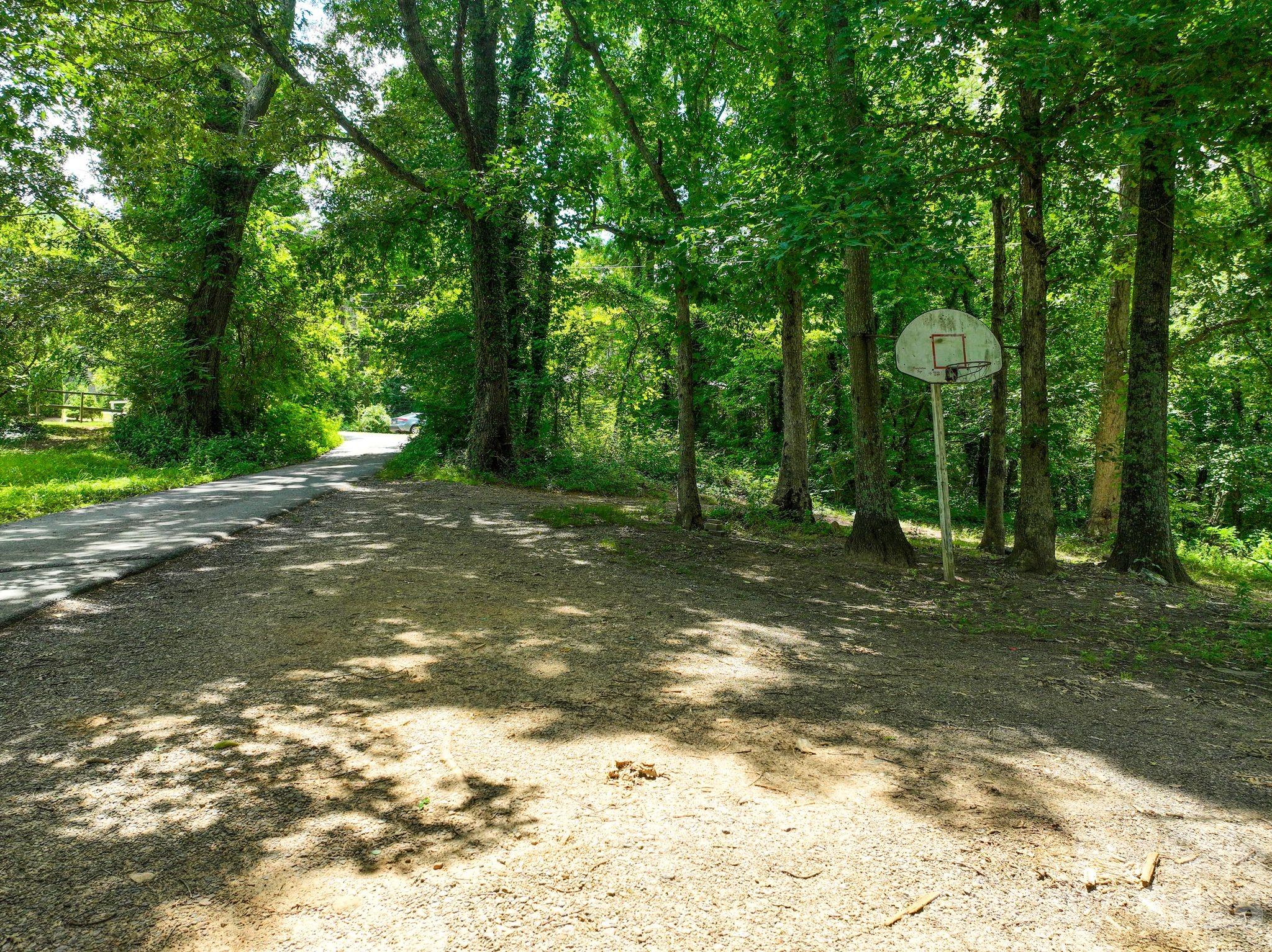 main property photo 5