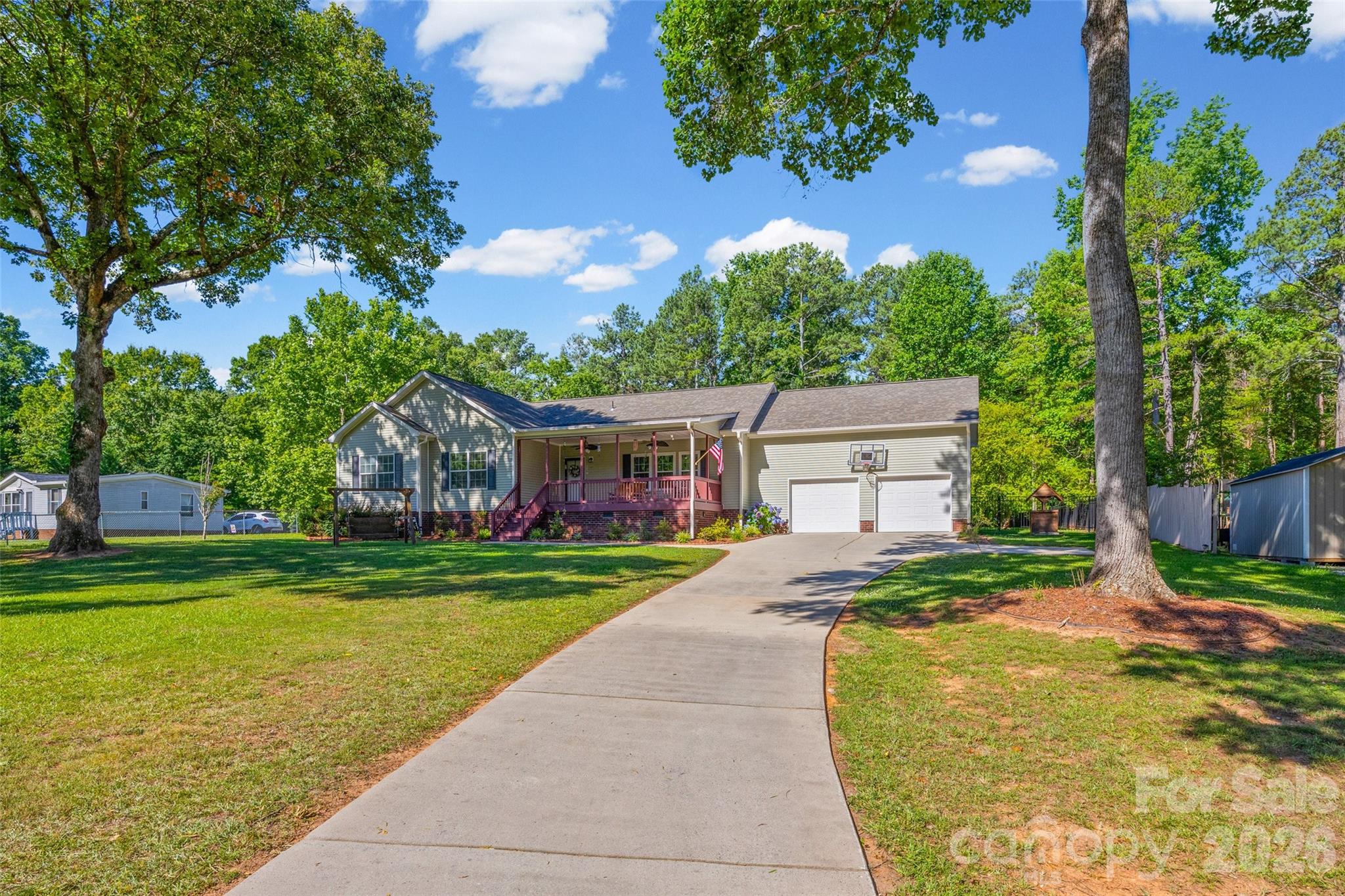 main property photo 31