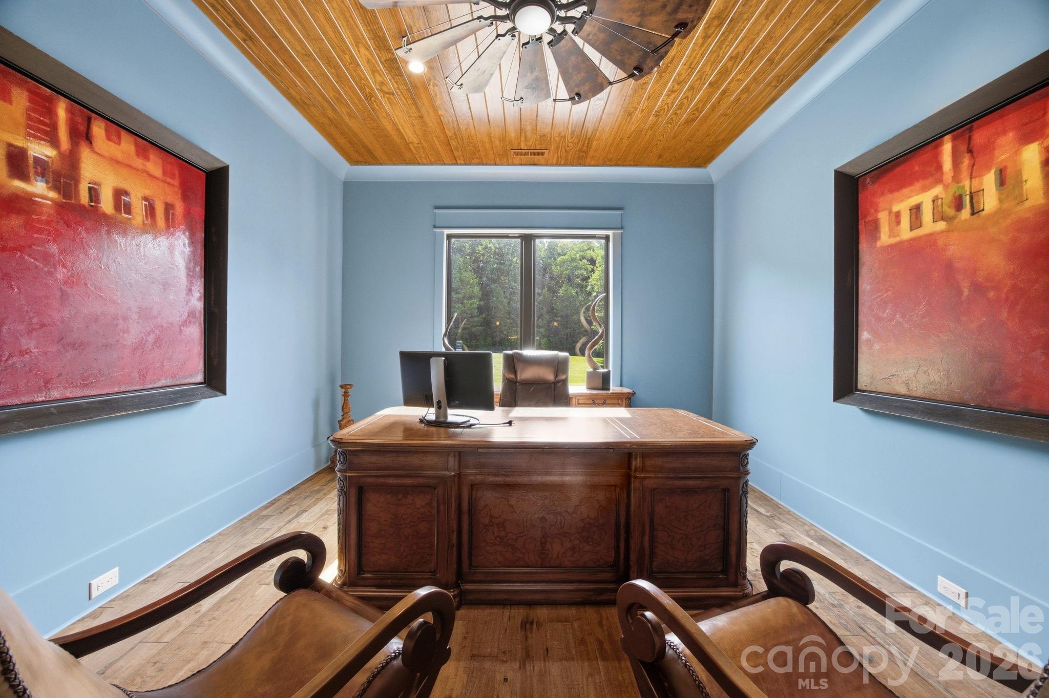 main property photo 12