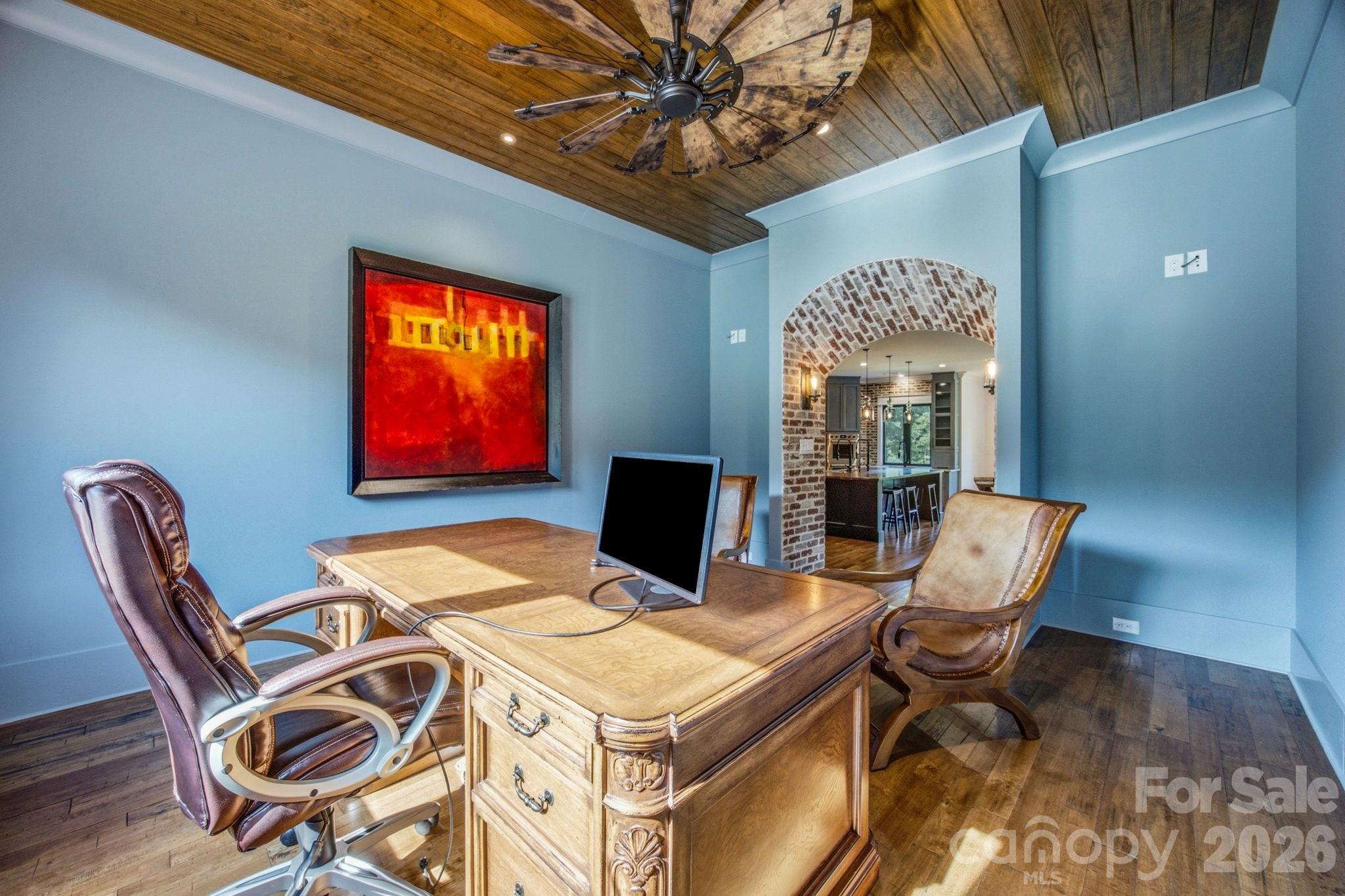 main property photo 13