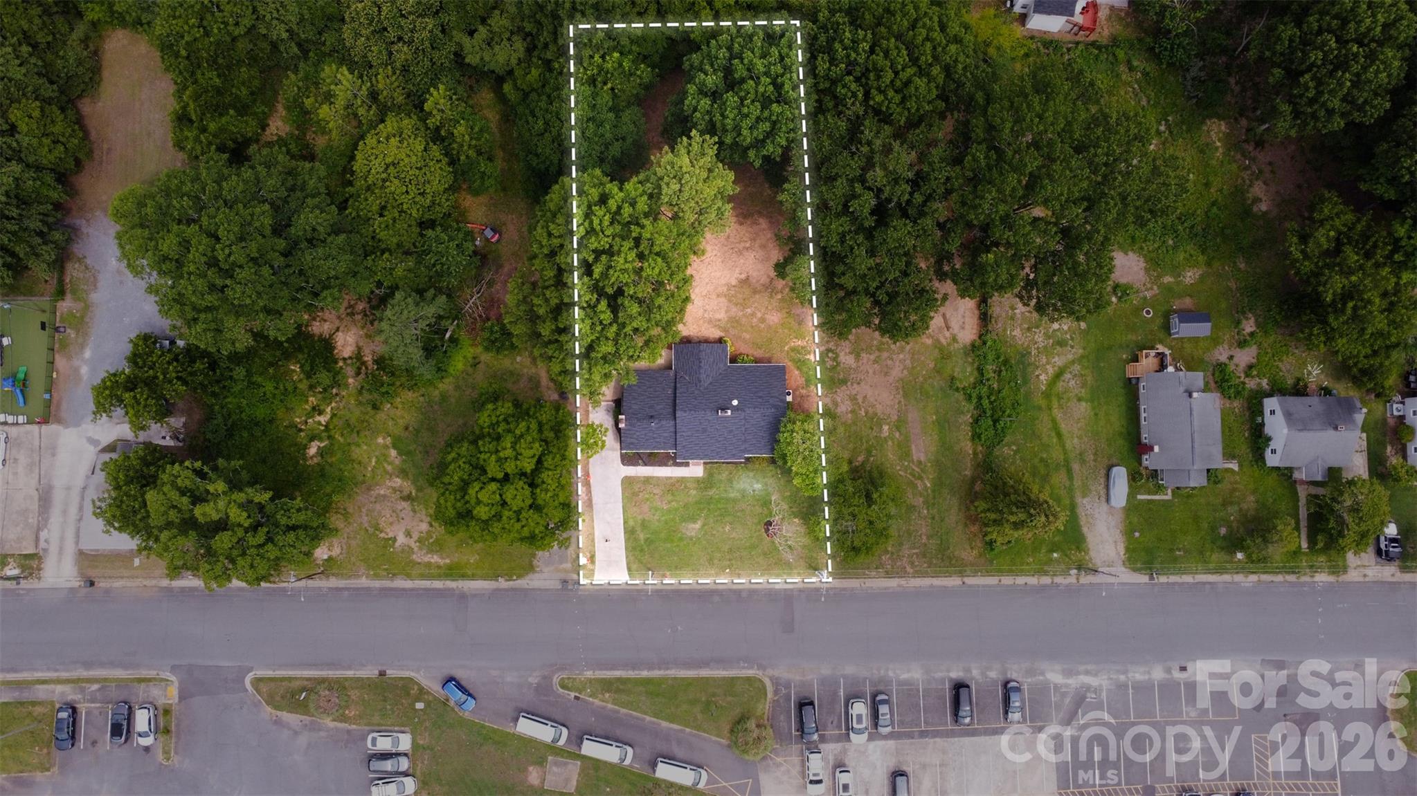 main property photo 17