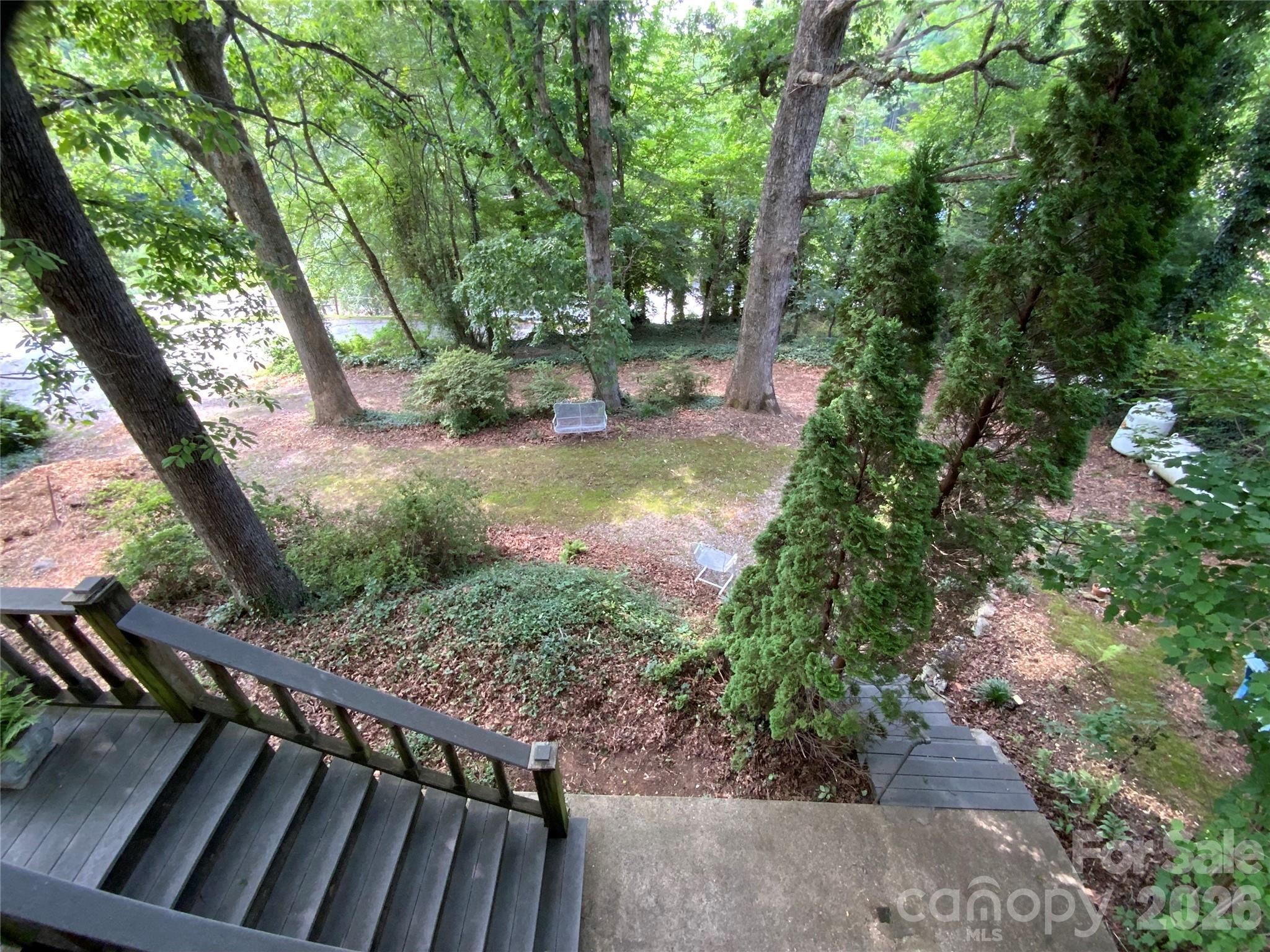 main property photo 12