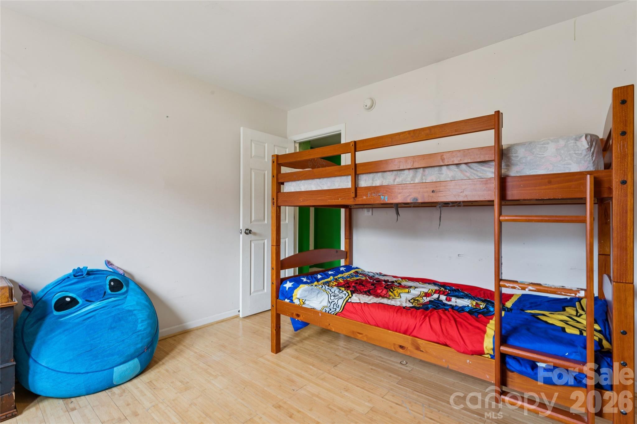 main property photo 22