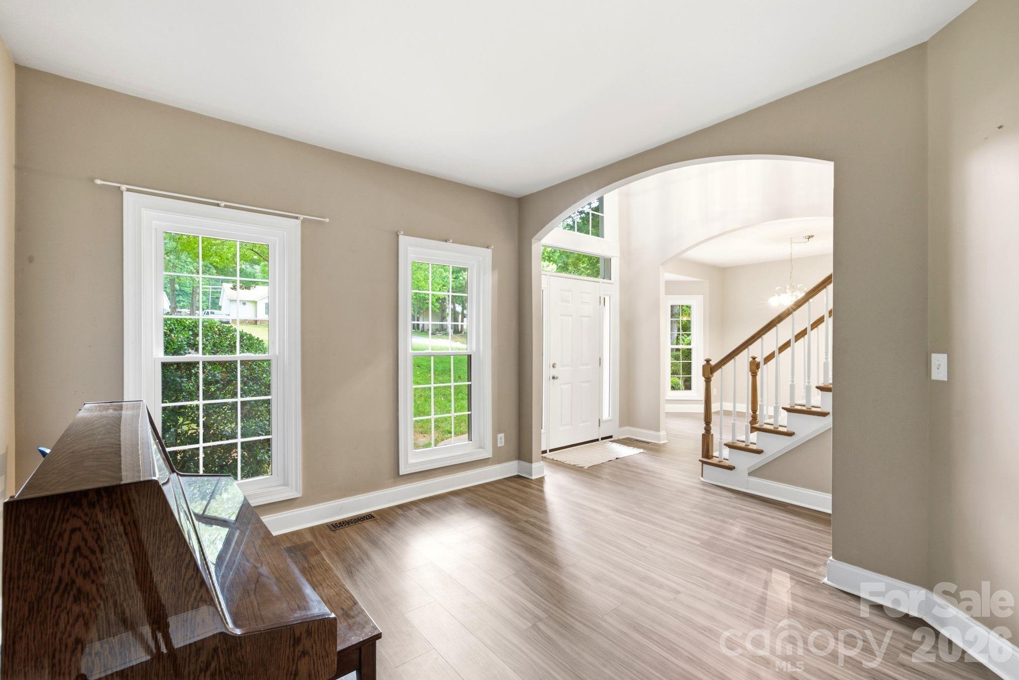main property photo 12