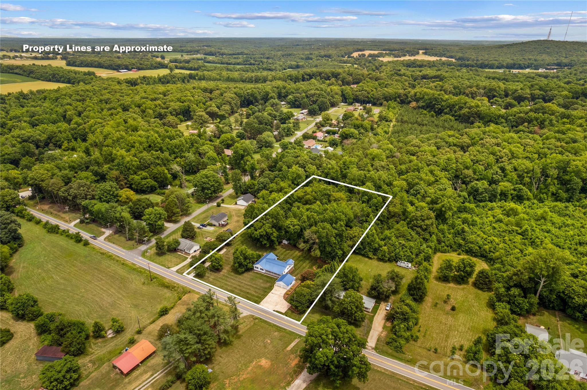main property photo 17