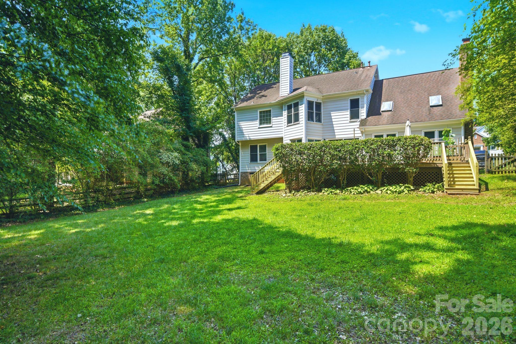 main property photo 37
