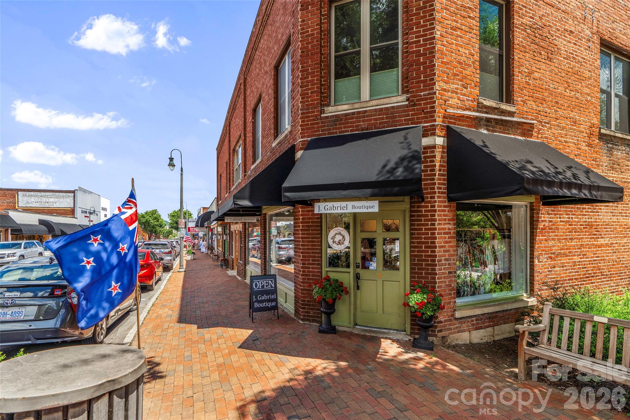 main property photo 46