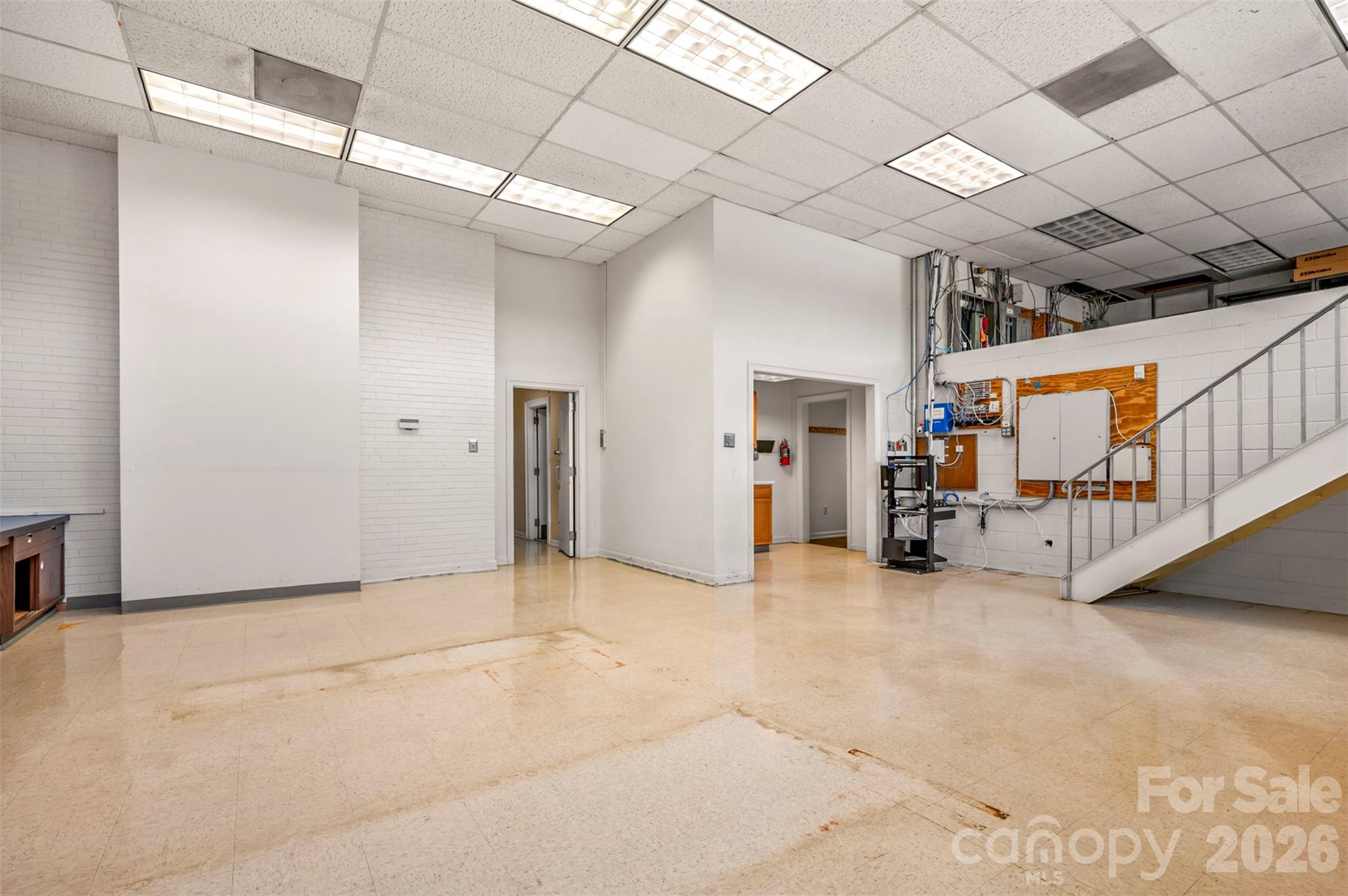 main property photo 45