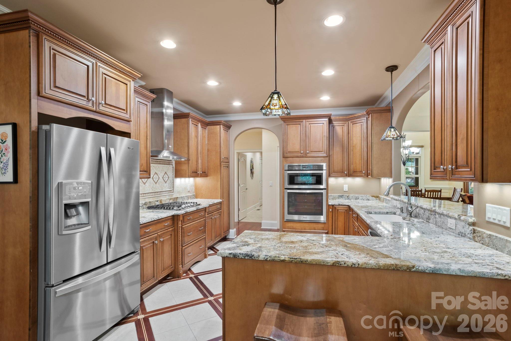 main property photo 9