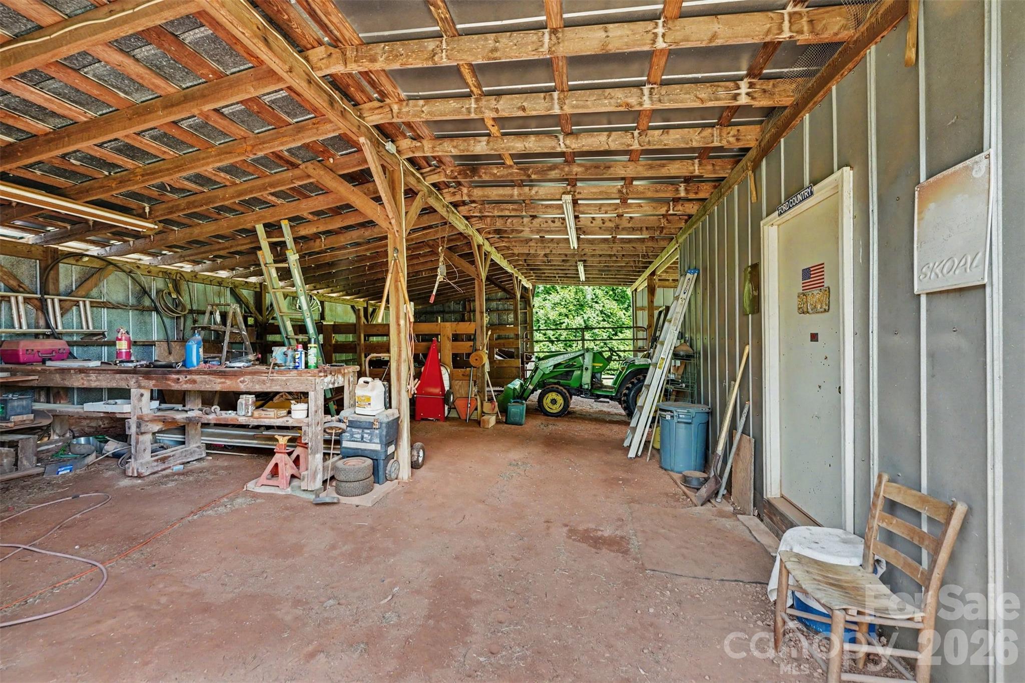 main property photo 36
