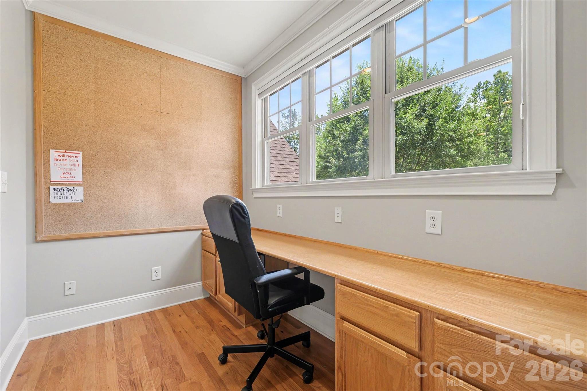 main property photo 20