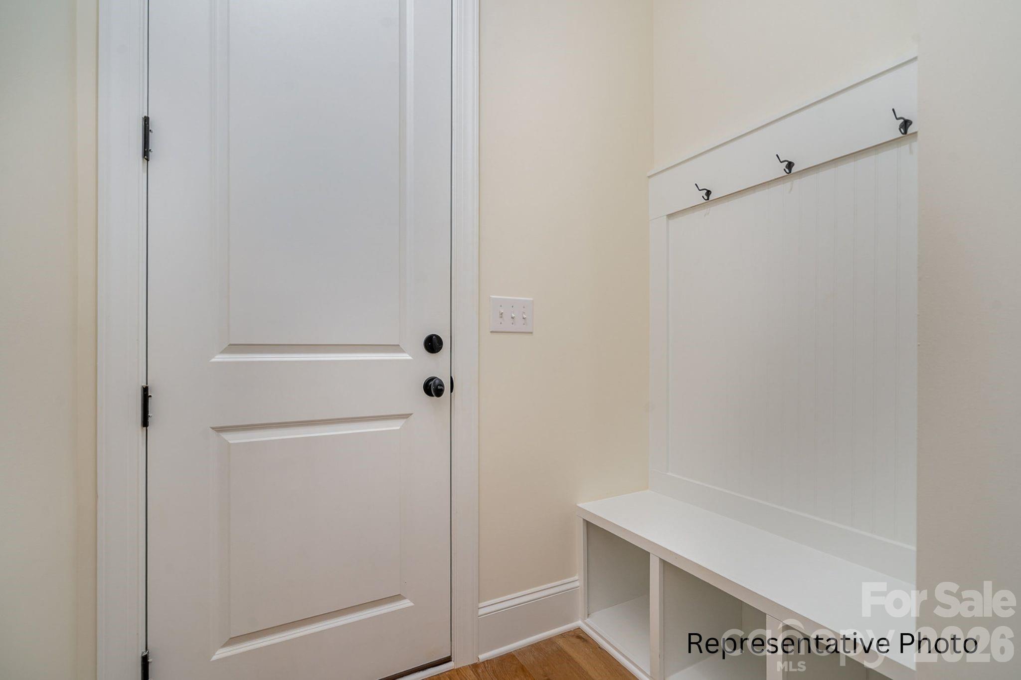 main property photo 13