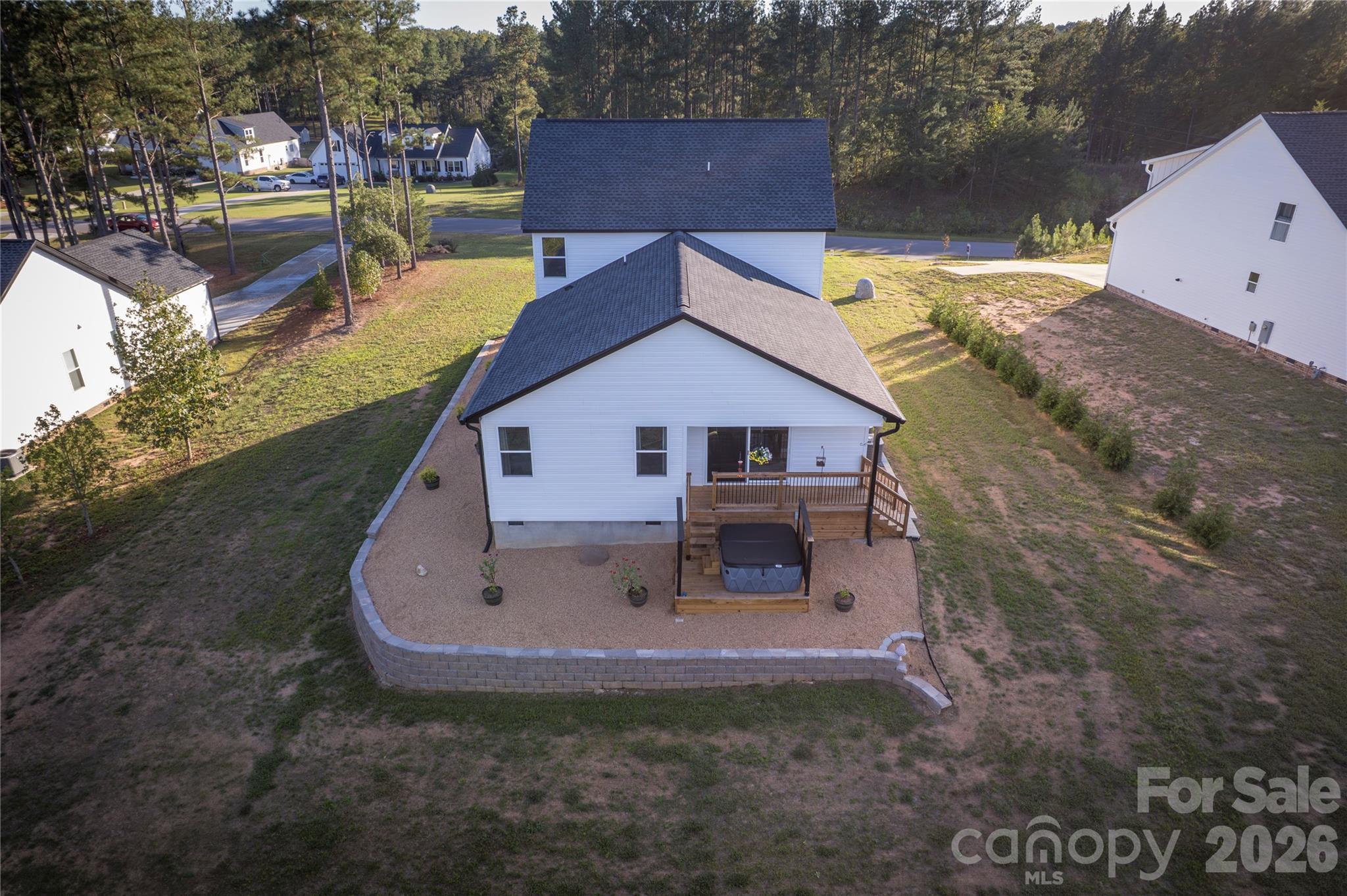 main property photo 41