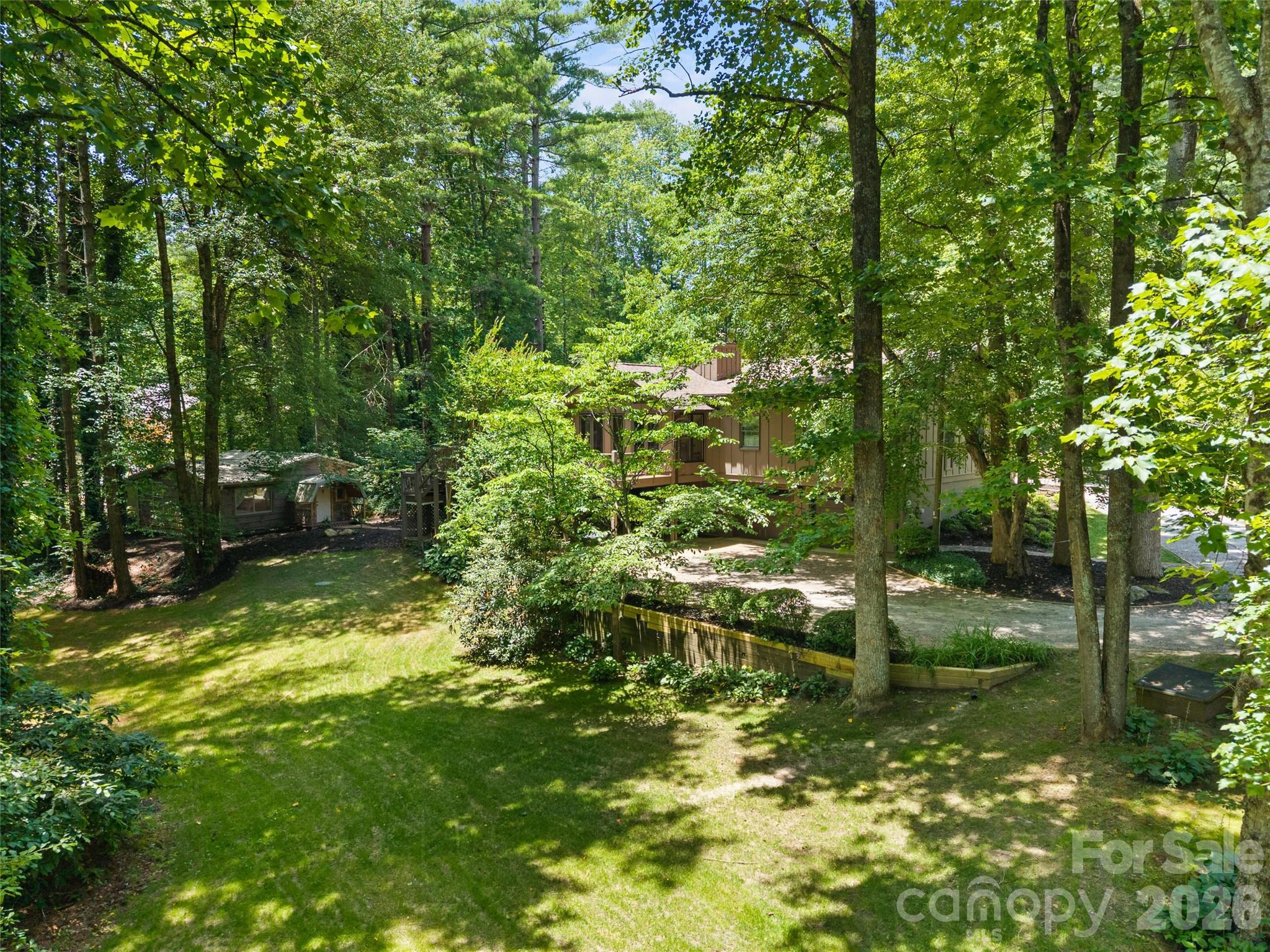 main property photo 38