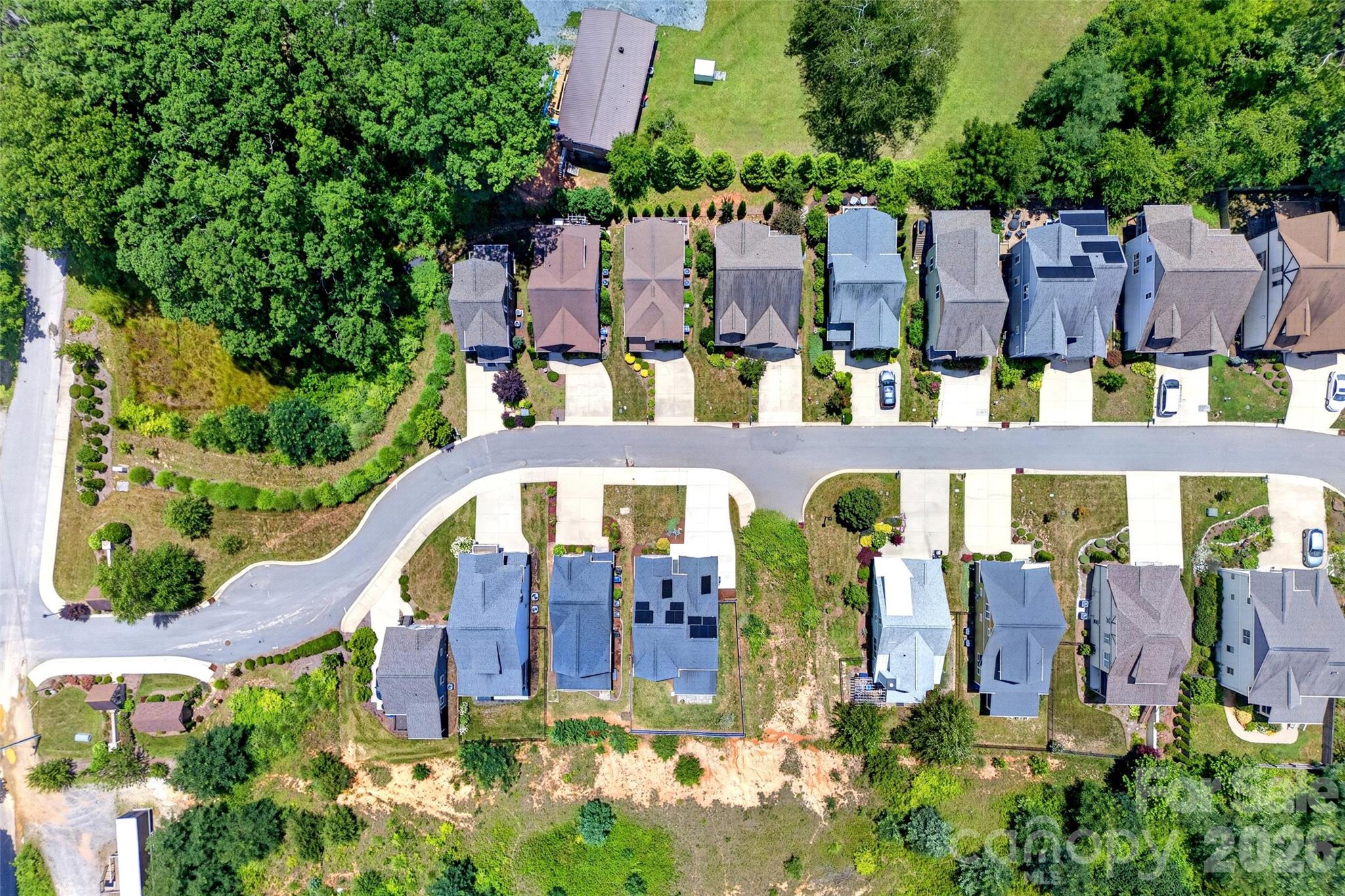 main property photo 46