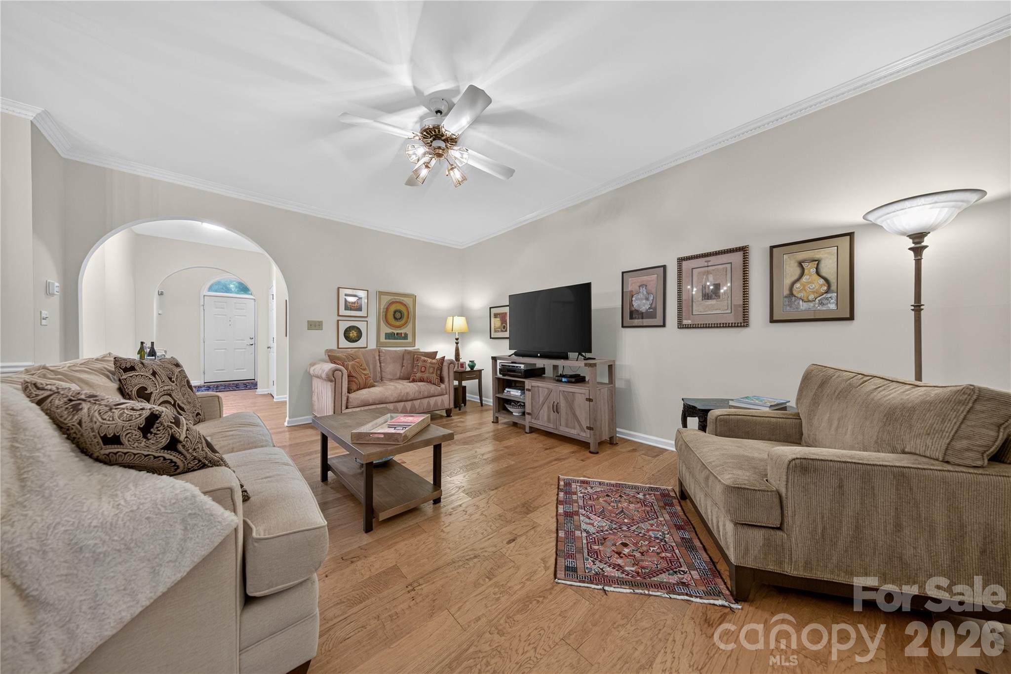 main property photo 7