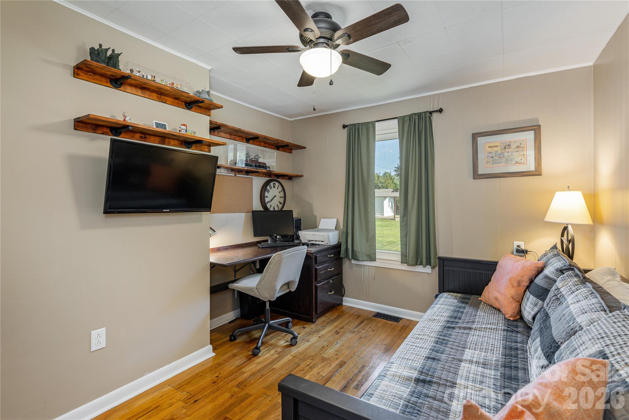 main property photo 15