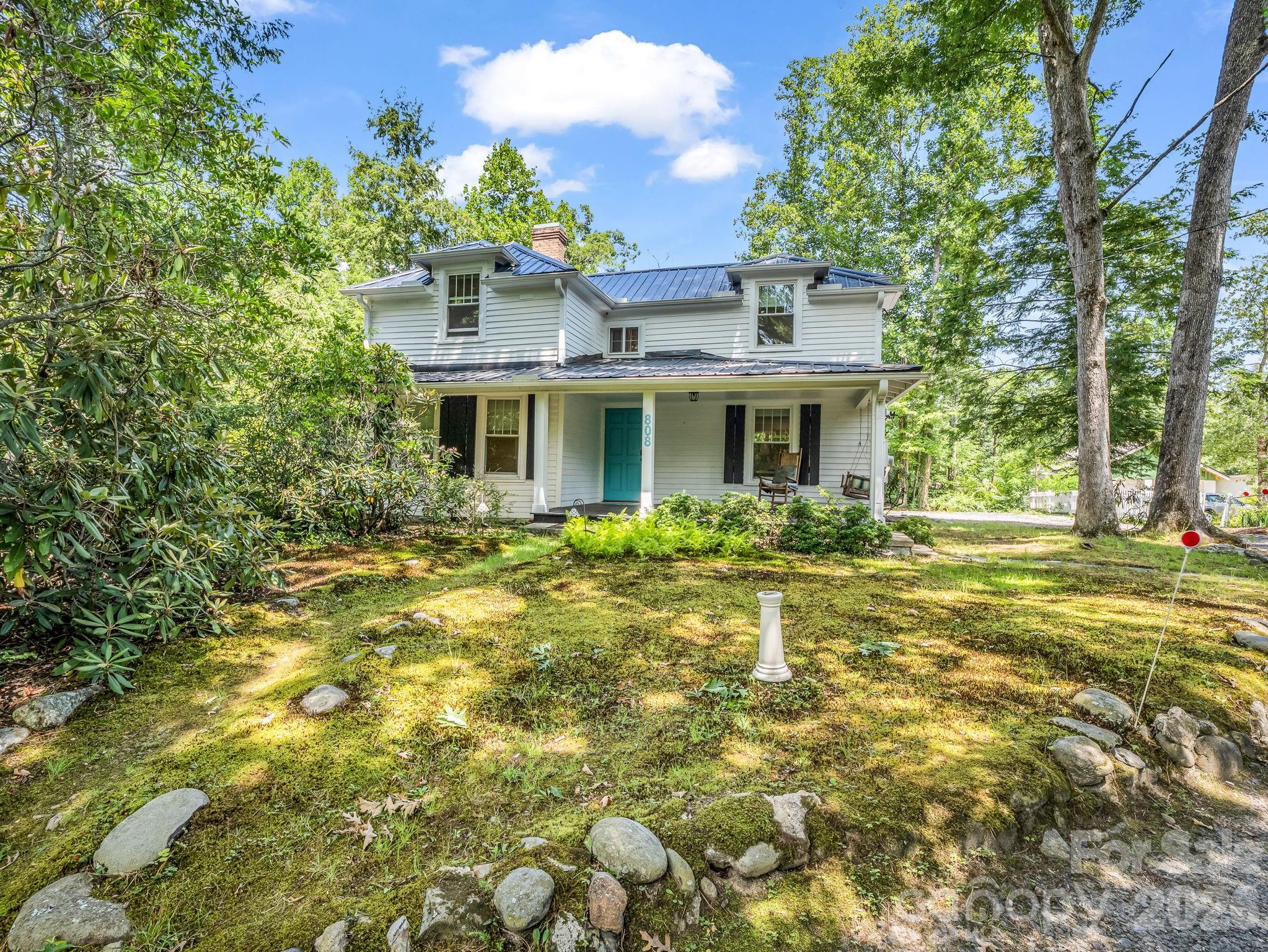 main property photo 6