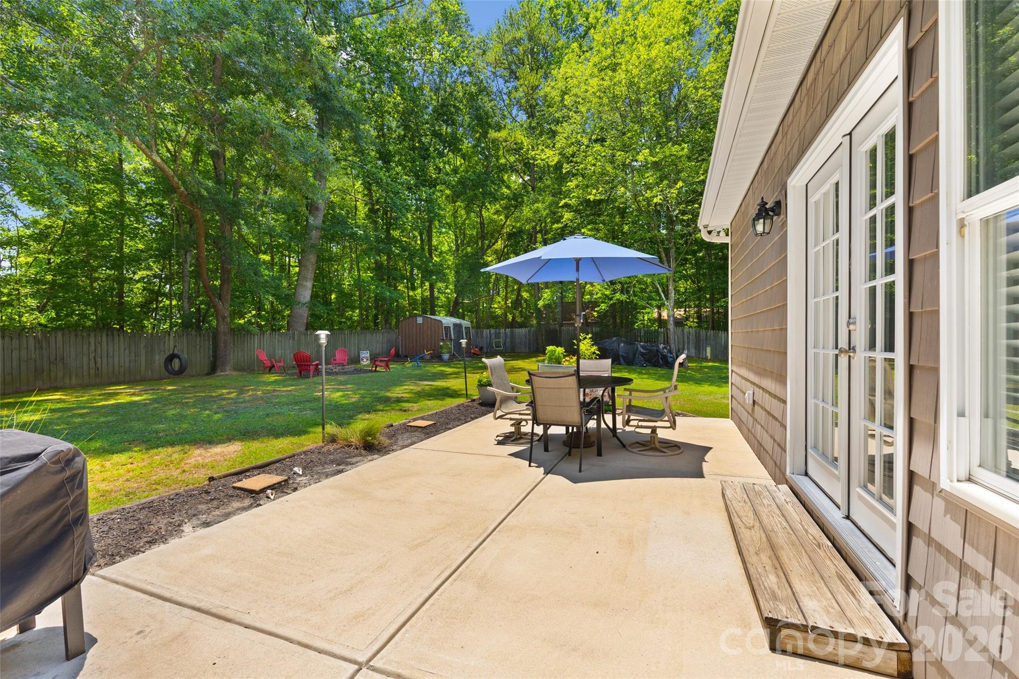 main property photo 31