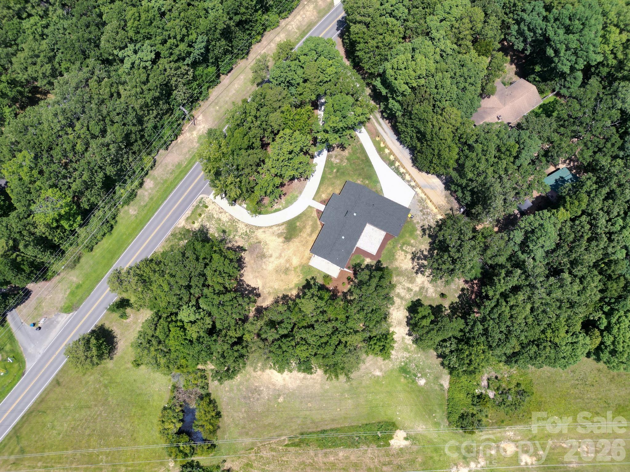 main property photo 38