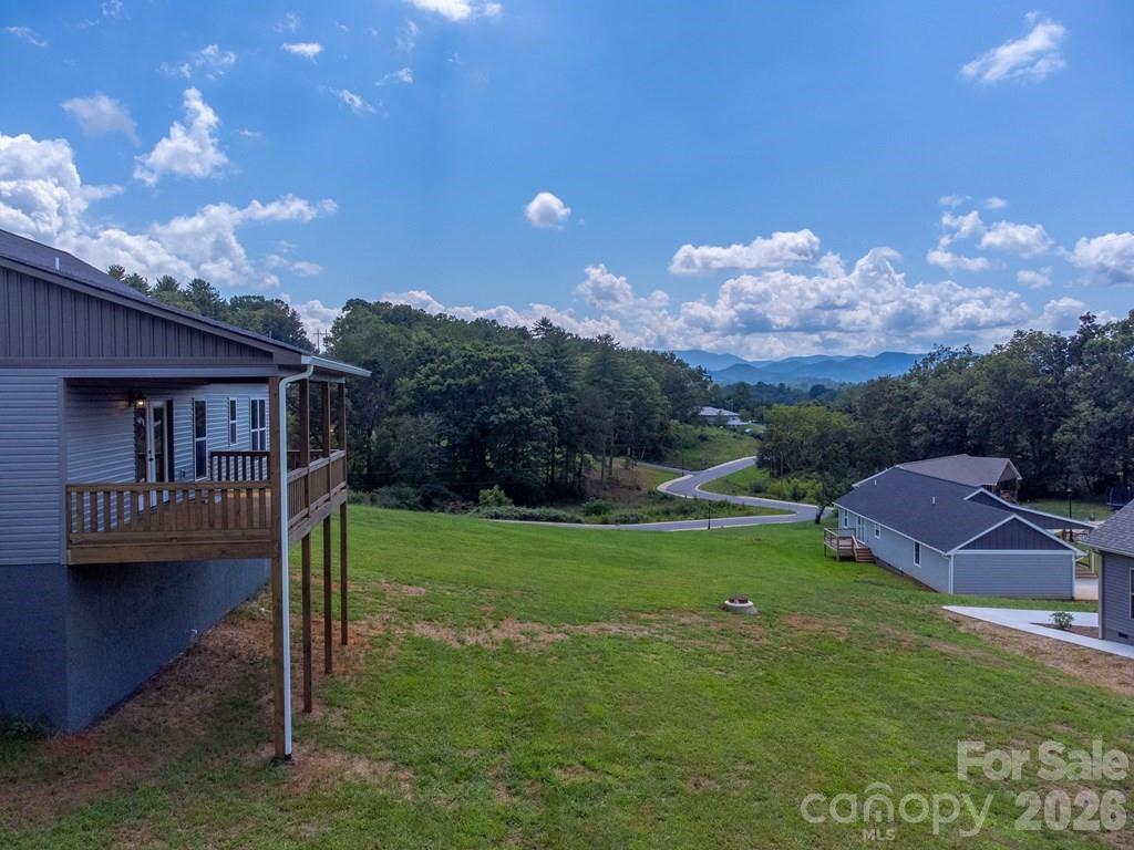 main property photo 40