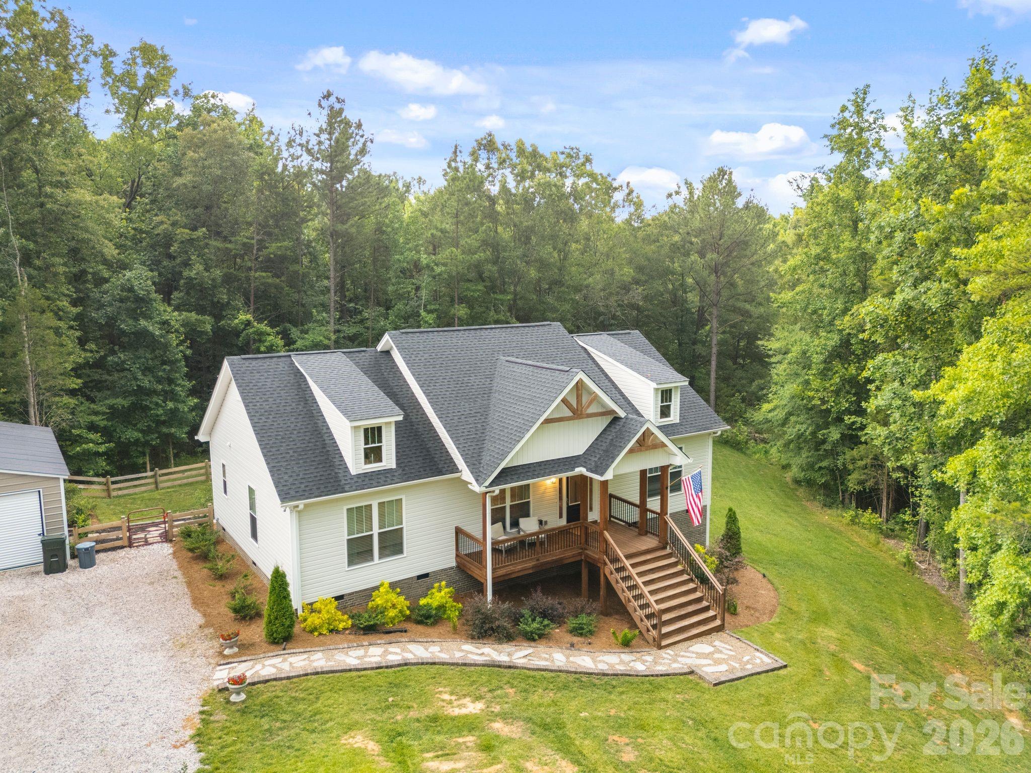 main property photo 45