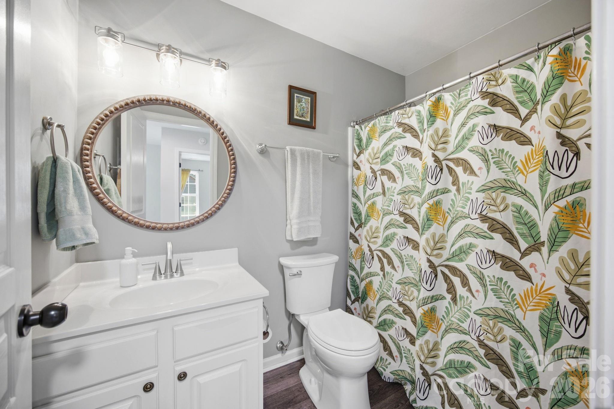 main property photo 30