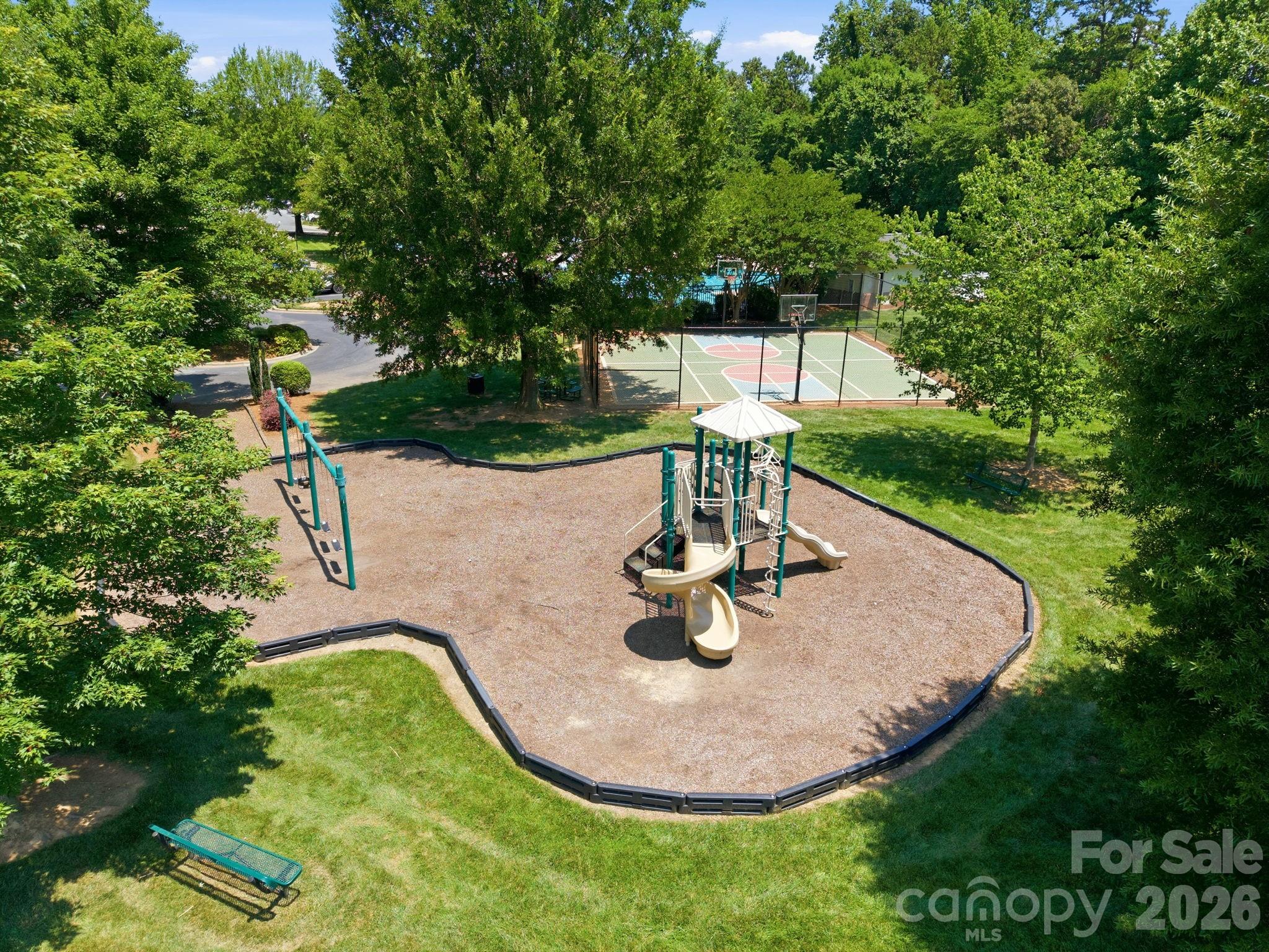 main property photo 41