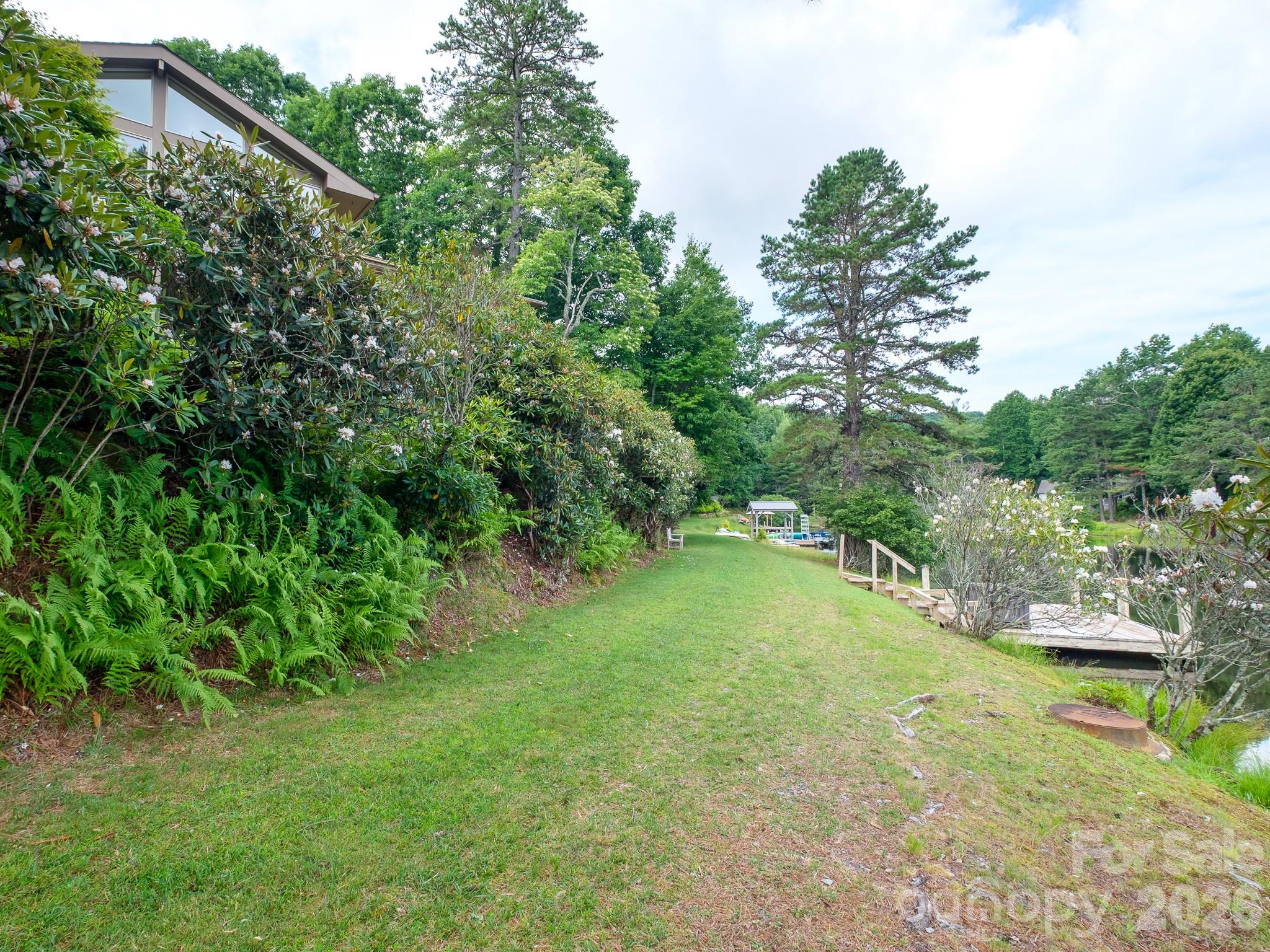 main property photo 41